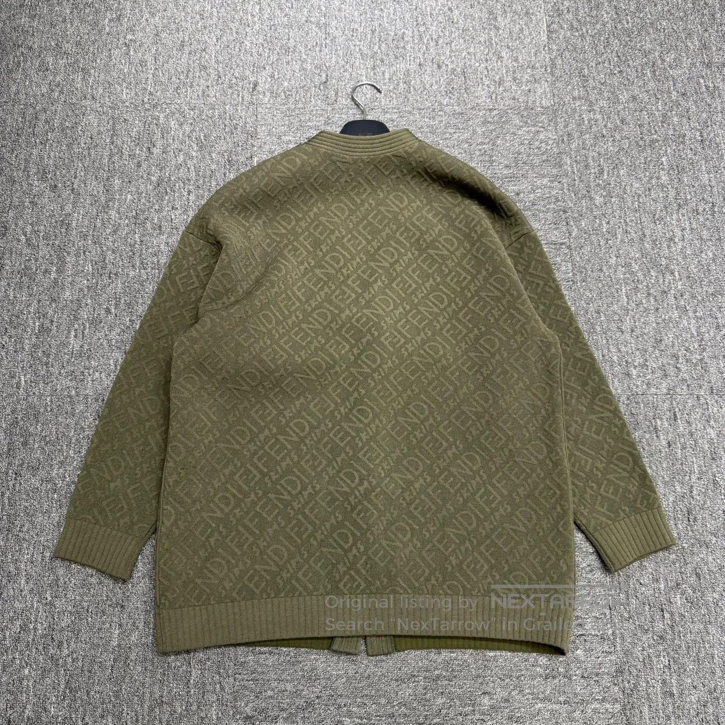 Fendi Green V-Neck Patterned Knit Cardigan. Size US XXS / EU 40 - 6 Thumbnail