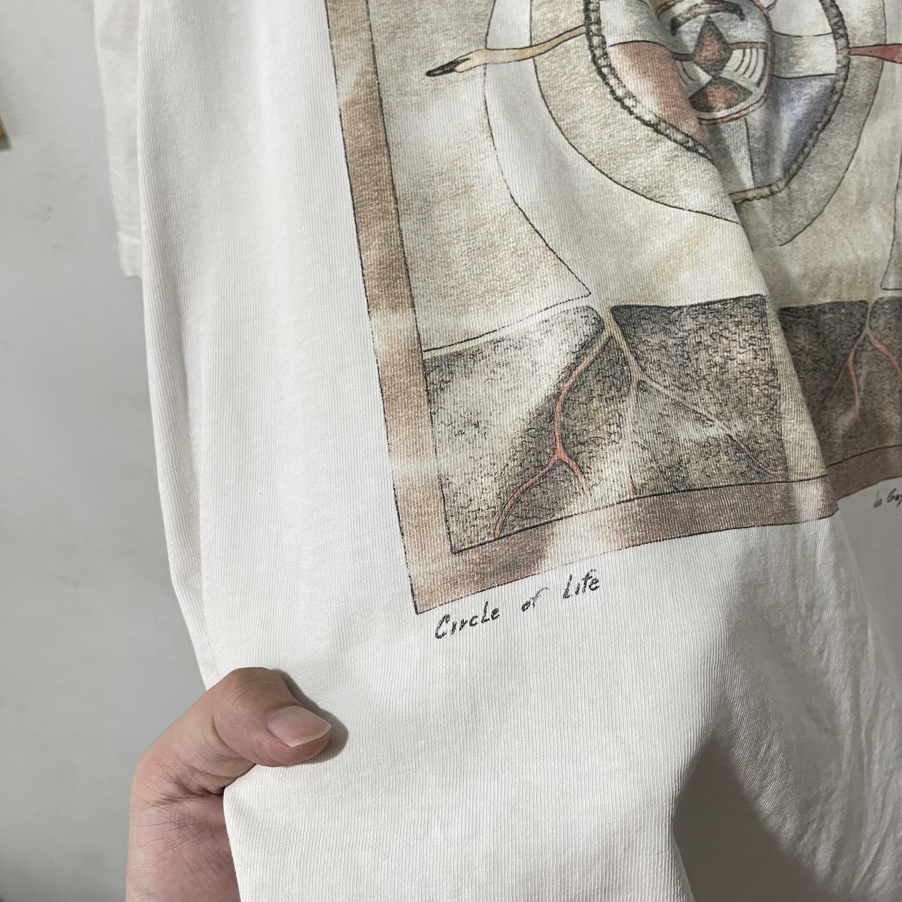 Vintage Vintage 90s Joe Geshick Circle of Life T-shirt Size US L / EU 52-54 / 3 - 3 Thumbnail