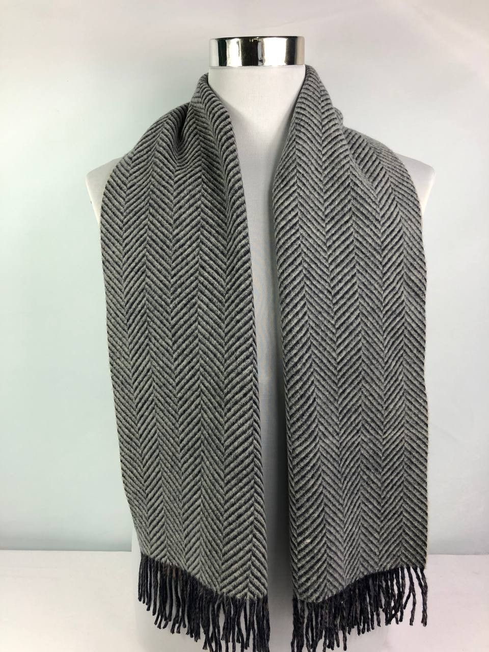 Valentino Garavani Scarf Muffler Neckwear FS317