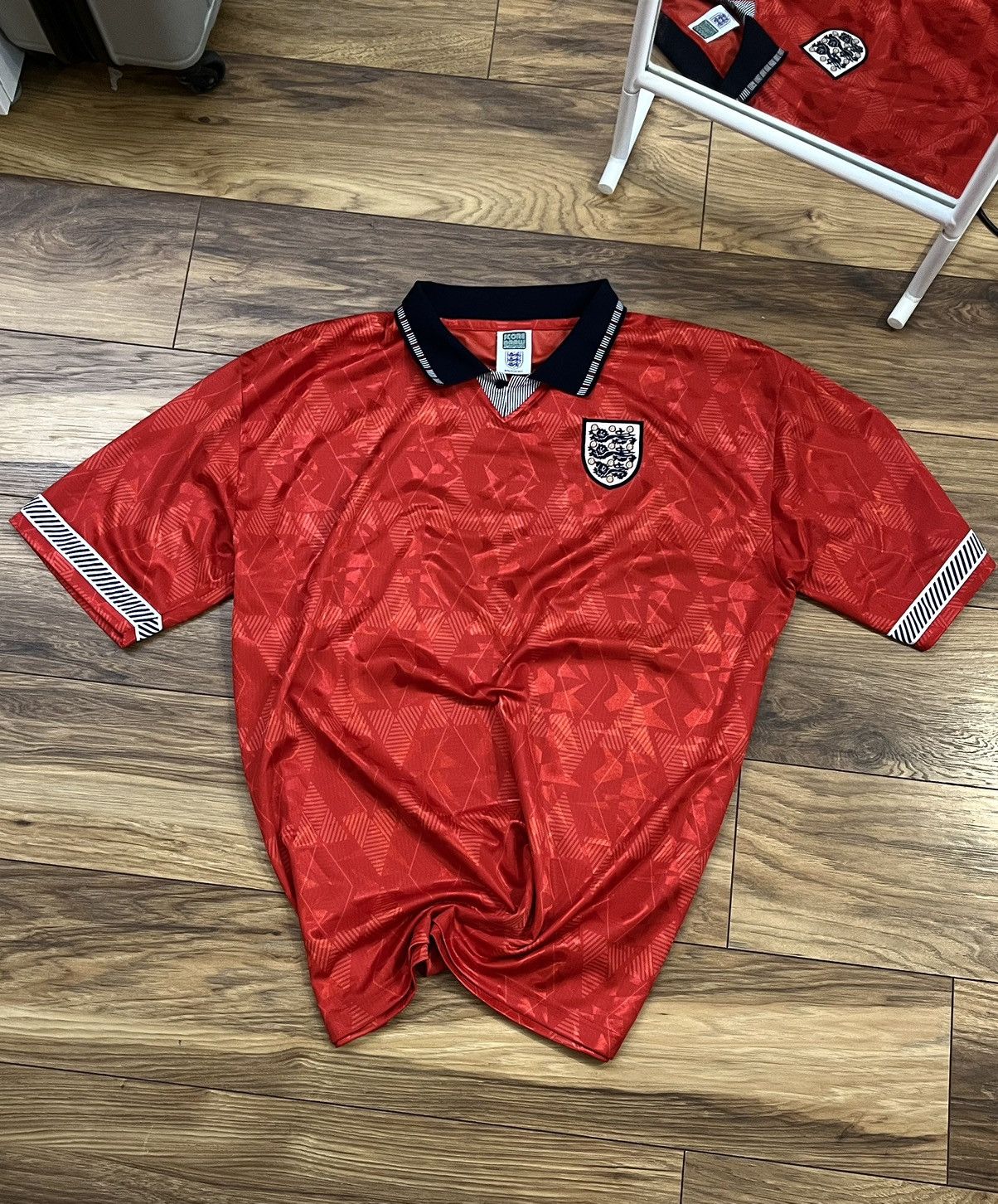 Vintage Vintage England Jersey Score Draw 1992 Retro Football Tee Size US XXL / EU 58 / 5 - 1 Thumbnail
