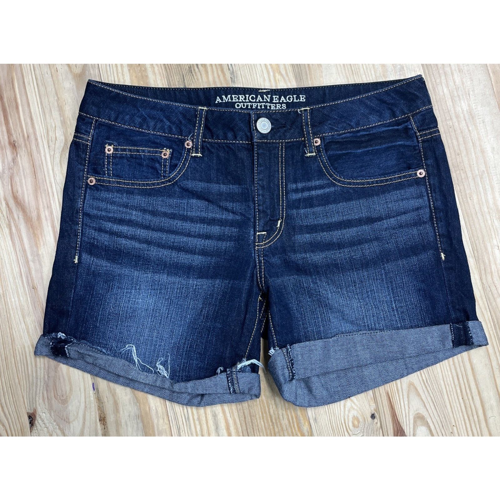 American Eagle Outfitters AE AMERICAN EAGLE MIDI STRETCH WOMENS JEAN SHORTS SIZE 6 Size 28" / US 6 / IT 42 - 1 Thumbnail
