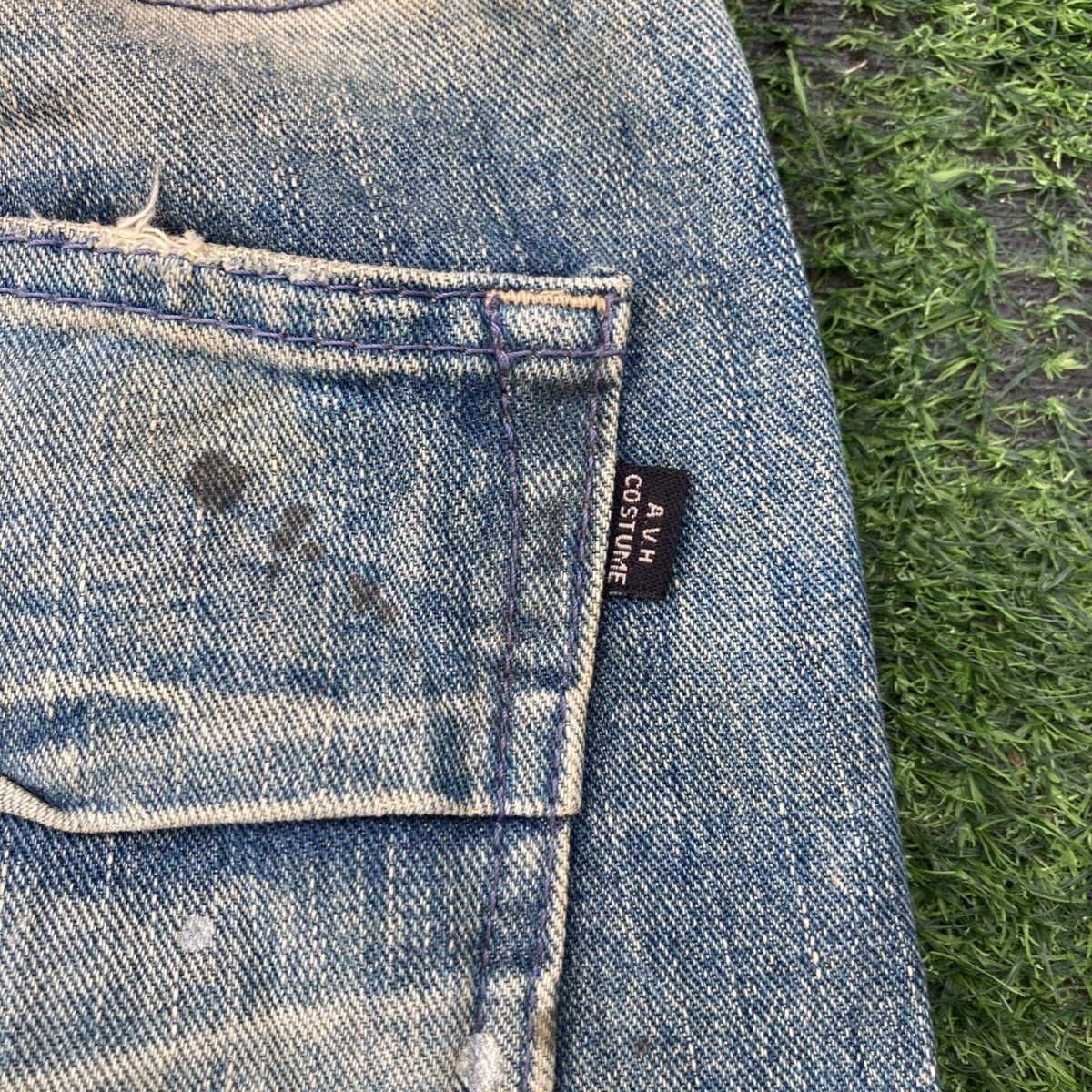 Japanese Brand A.V.H COSTUME DISTRESSED JEANS Size US 31 - 15 Thumbnail