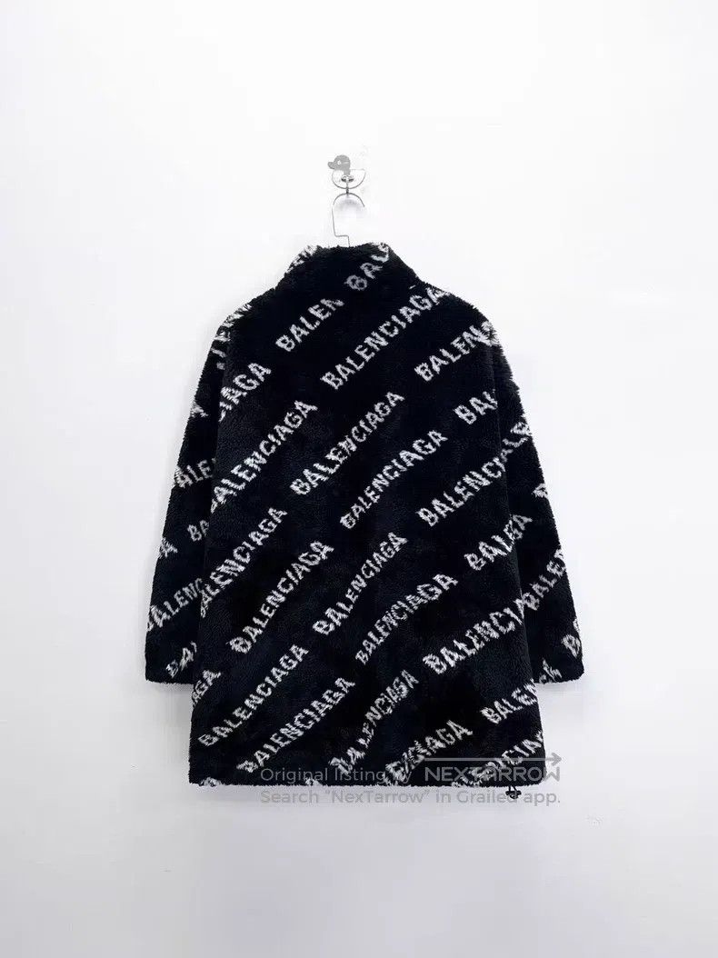 Balenciaga Balenciaga Black and White Panda Print Full Logo Fleece Te Size XXS / US 00 / IT 34 - 2 Thumbnail