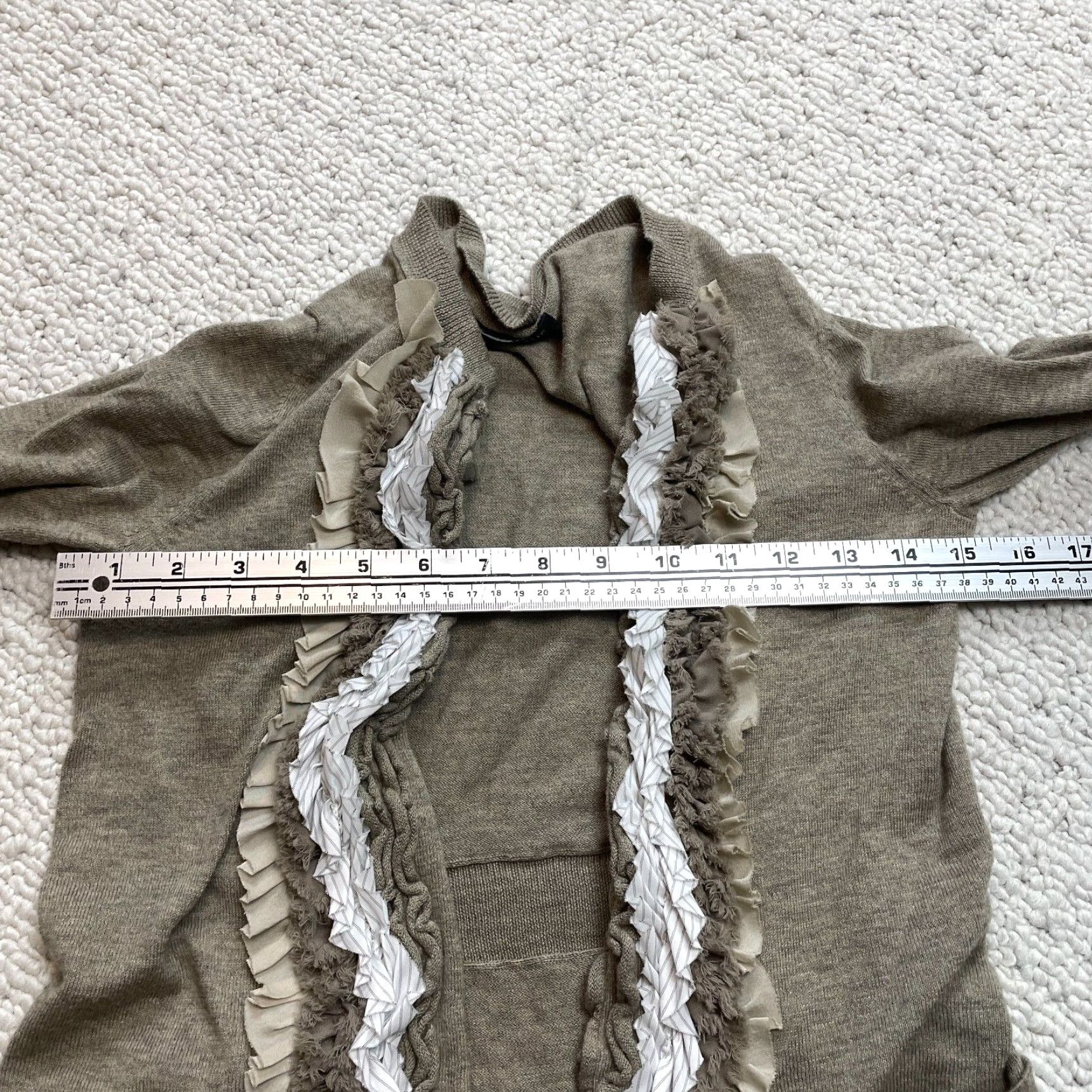 Banana Republic Banana Republic Cardigan Sweater Womens Petite Small Brown Knit Ruffle Placket Collarless Size S / US 4 / IT 40 - 7 Thumbnail