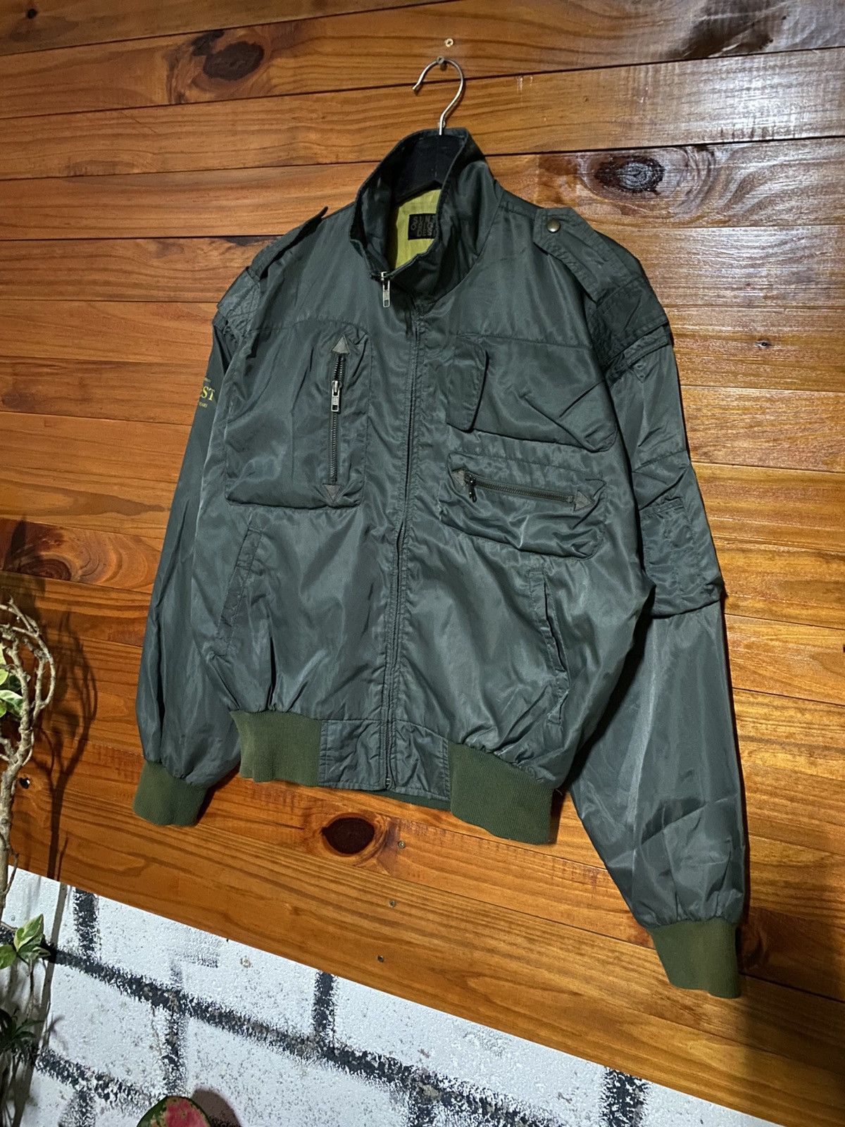 Japanese Brand Vintage Suntory Original Design Olive Green Bomber Jacket Size US M / EU 48-50 / 2 - 5 Thumbnail