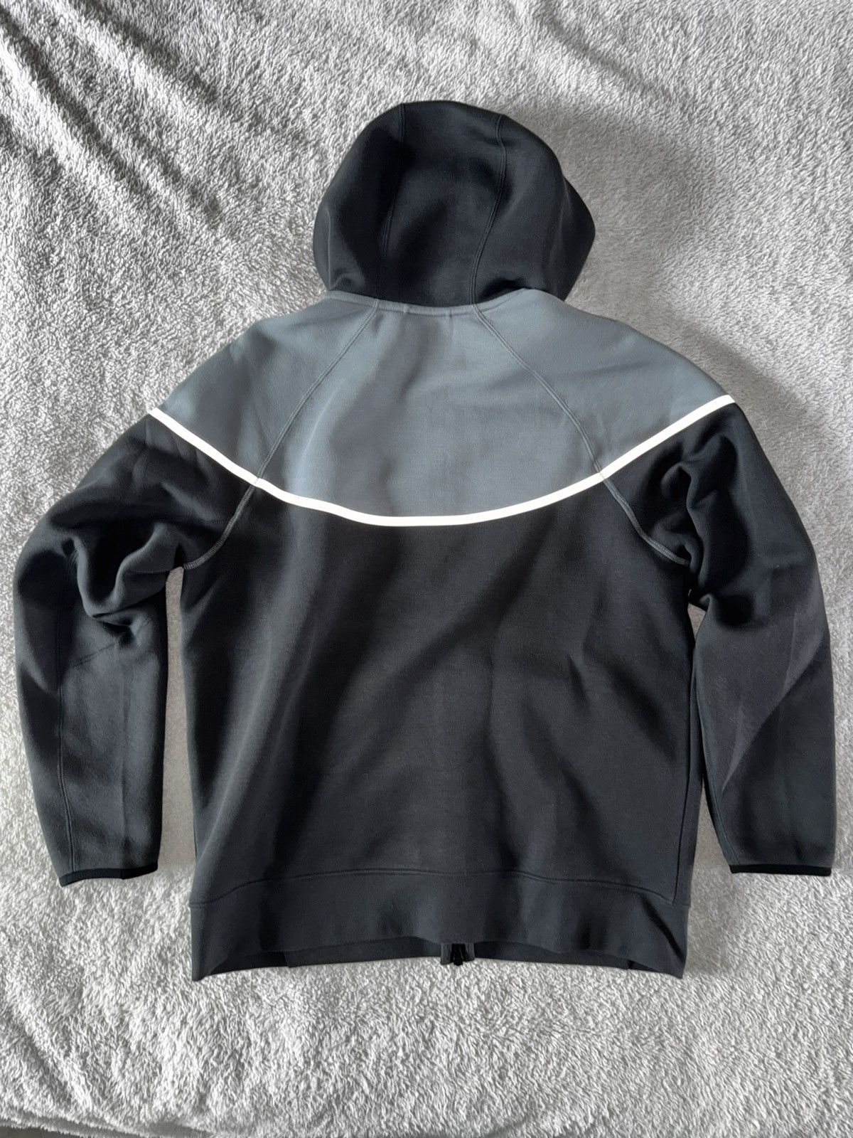 Nike Nike tech reflective Size US XL / EU 56 / 4 - 3 Thumbnail