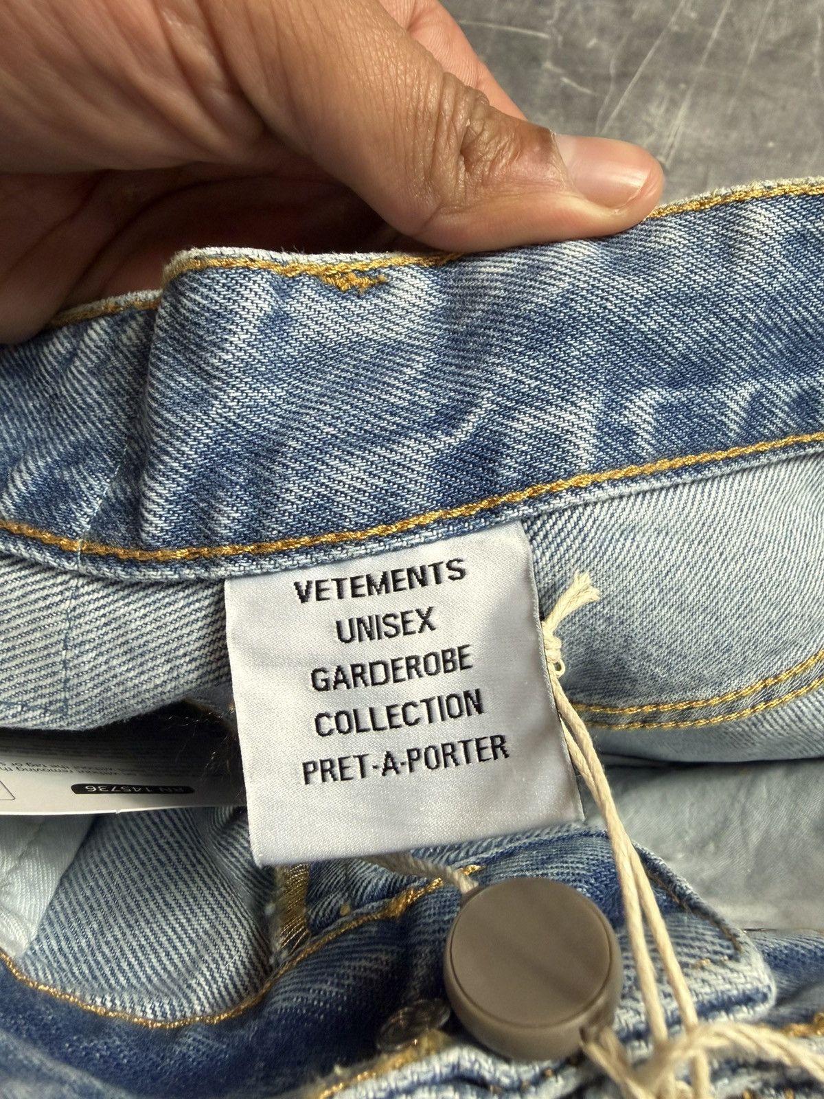 Vetements Vetements Distressed Jeans Size US 32 / EU 48 - 15 Thumbnail