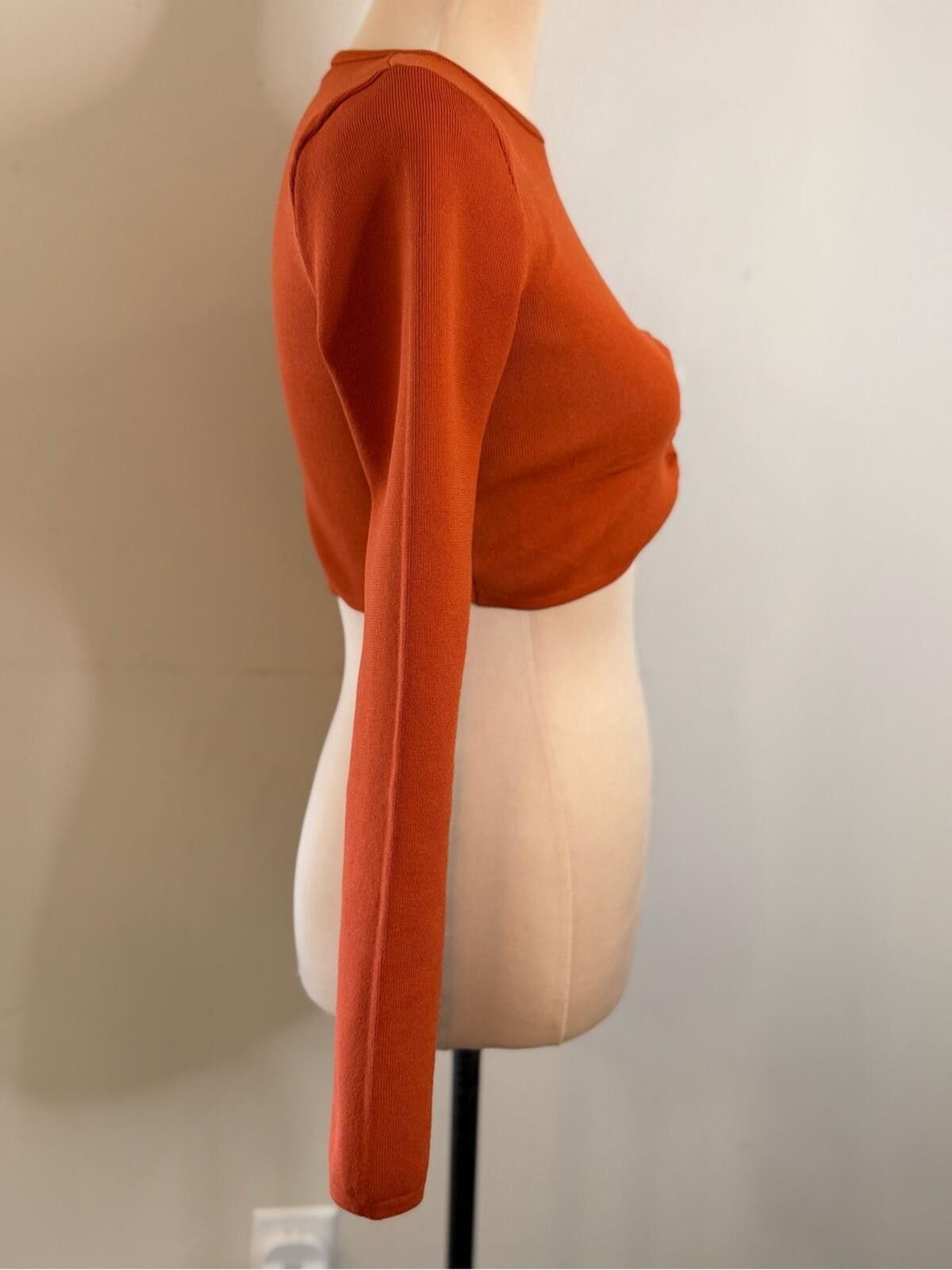 Zara Zara burnt orange long sleeve cropped sweater top SZ SM Size S / US 4 / IT 40 - 2 Thumbnail