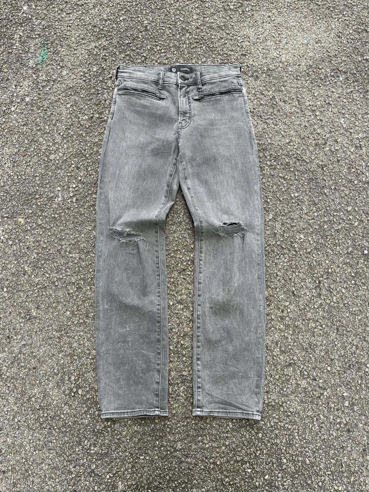 GU × Undercover Undercover × GU Damage Jeans Gray Pants Distressed Size US 28 / EU 44 - 1 Thumbnail