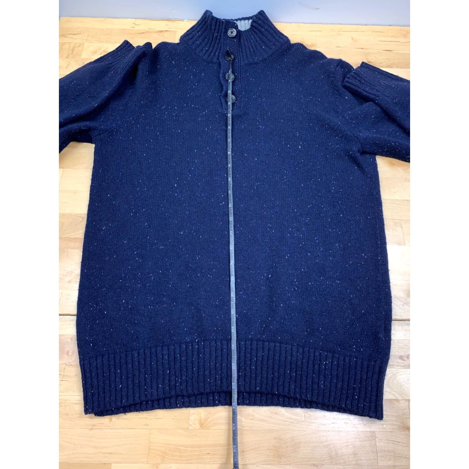 Gap Gap Pullover Sweater Mens L Blue button Lambswool Nylon Wool 1/4 Button Casual Classic Preppy Fall Winter Spring Denim? Size US L / EU 52-54 / 3 - 3 Thumbnail