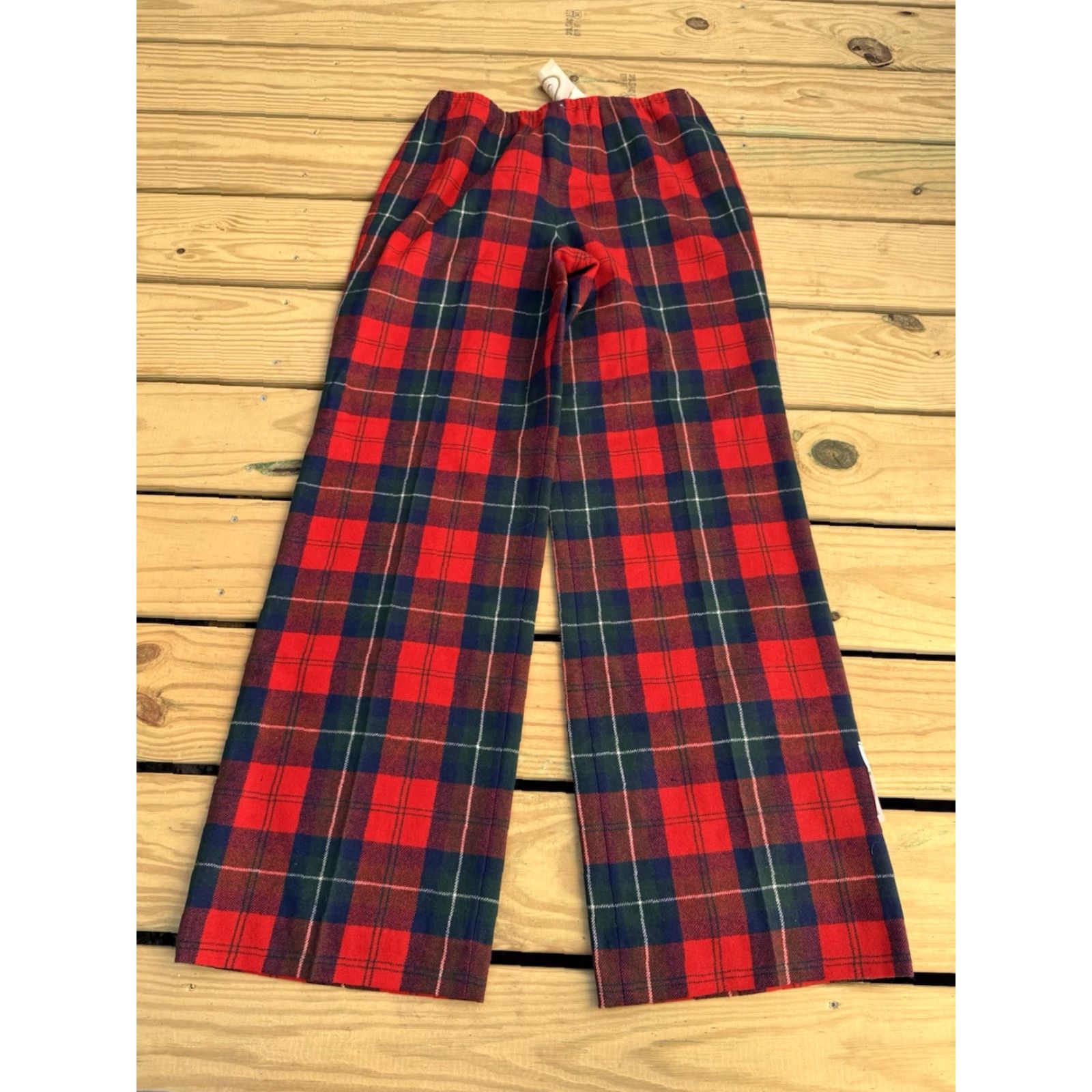 Pendleton VINTAGE Pendleton Wide Leg Flare Wool Plaid Pants Womens 18 Red 70s 32" Inseam NEW Size 40" / US 18 - 2 Thumbnail