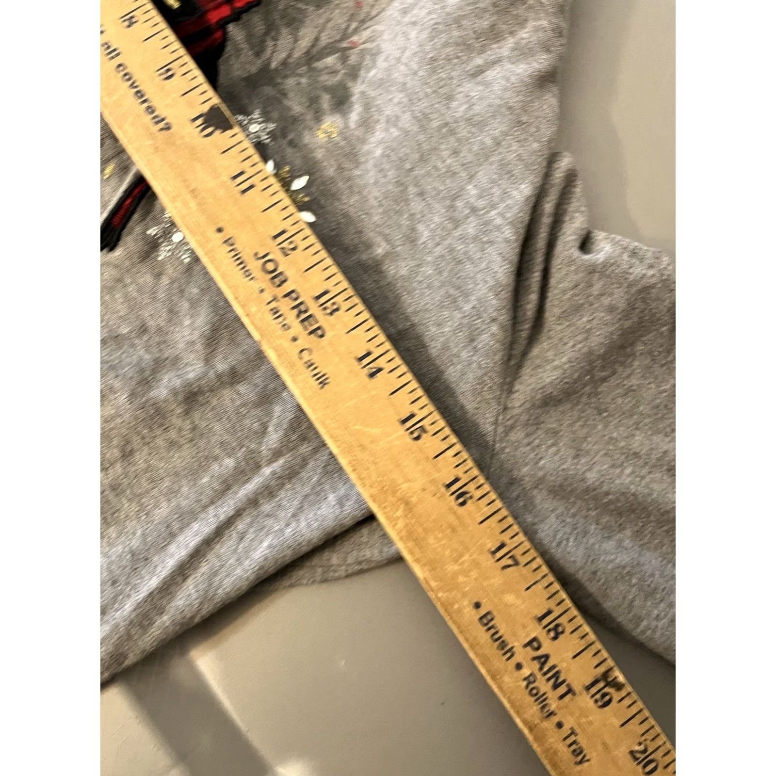 Croft & Barrow Croft & Barrow Shirt Womens Size Small Gray Cardinal Snow Flakes Long Sleeve Regular Fit Round Neck Pullover Casual Fall Spring Summer Womens Size S / US 4 / IT 40 - 5 Thumbnail