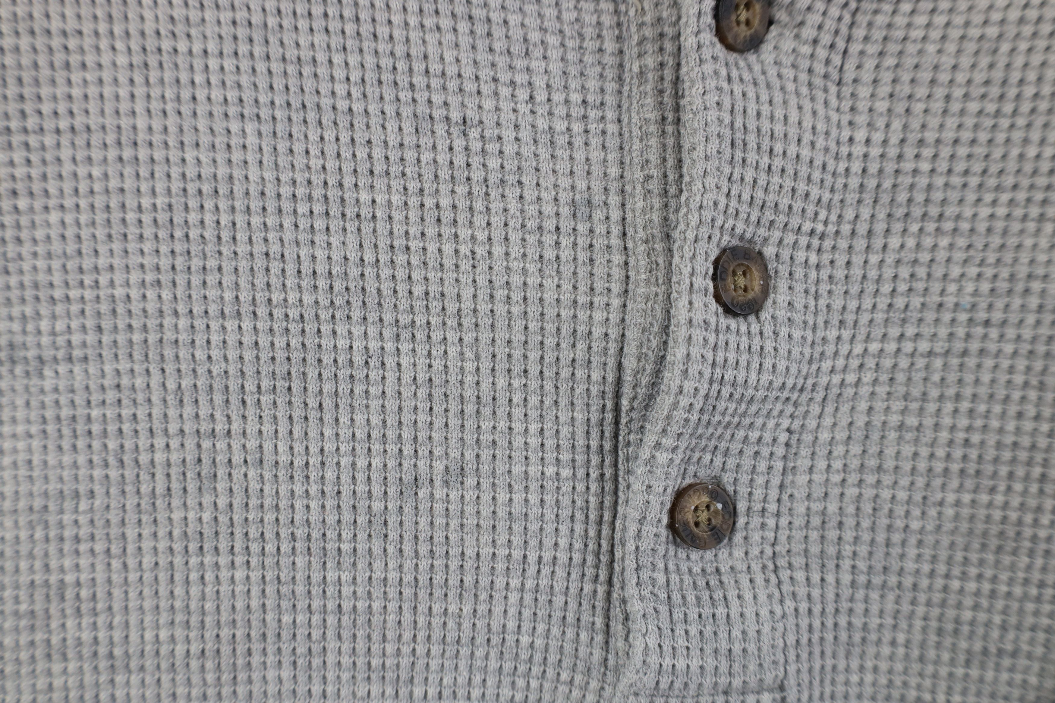 Eddie Bauer Vintage 90s Eddie Bauer Knit Long Sleeve Henley T-Shirt Size US XL / EU 56 / 4 - 6 Thumbnail