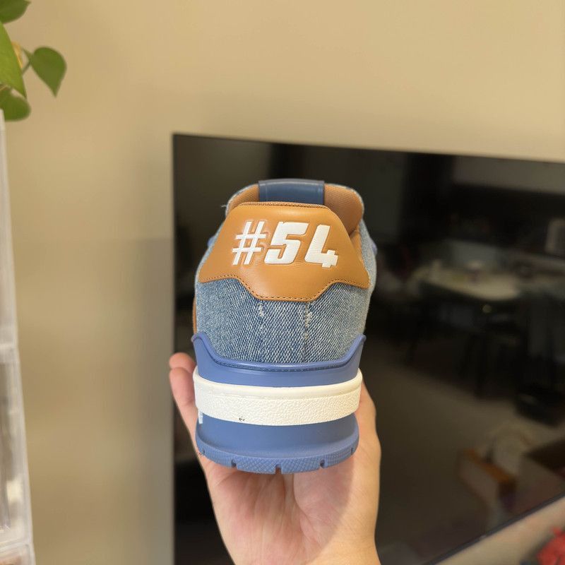 Louis Vuitton Louis Vuitton Trainer Leather Low-Top Sneakers -2508 Size US 9.5 / EU 42-43 - 7 Thumbnail