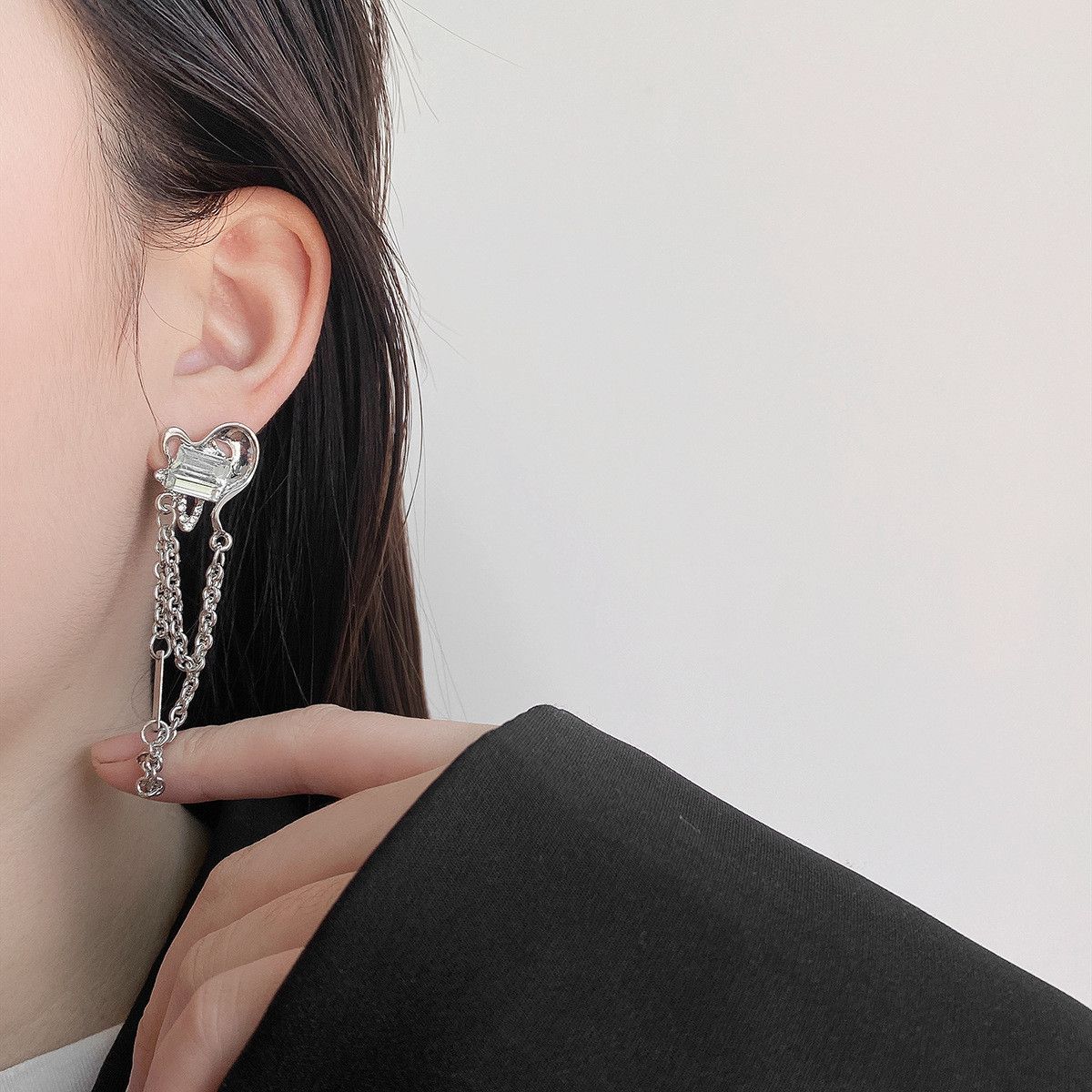 Jewelry New Design Earrings One Pairs Chrome Jewelry Size ONE SIZE - 3 Thumbnail