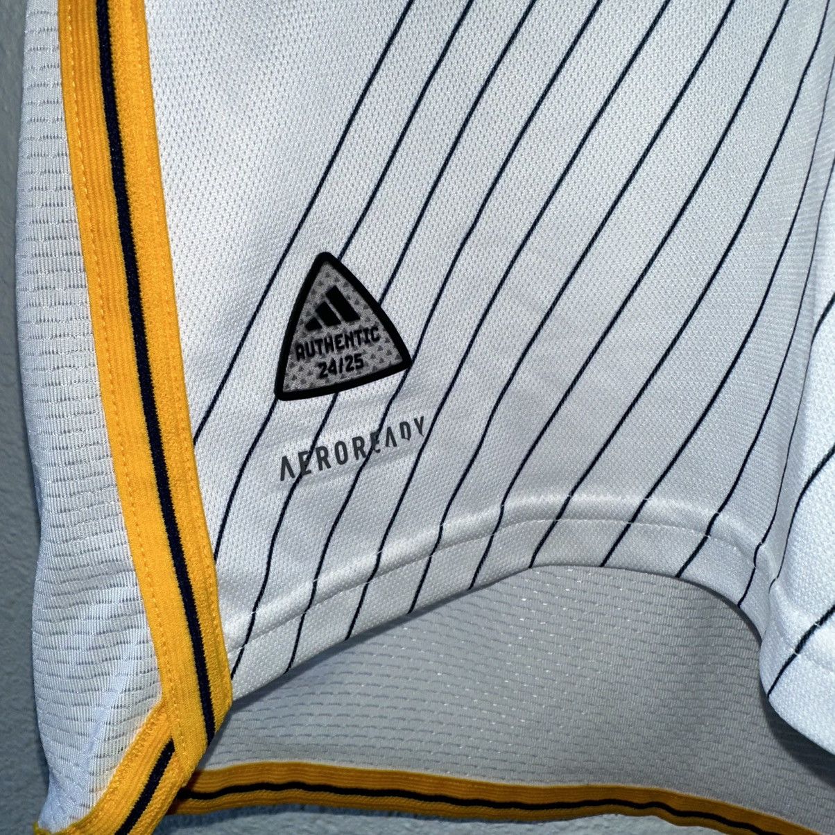 Adidas LA GALAXY Size US S / EU 44-46 / 1 - 2 Thumbnail