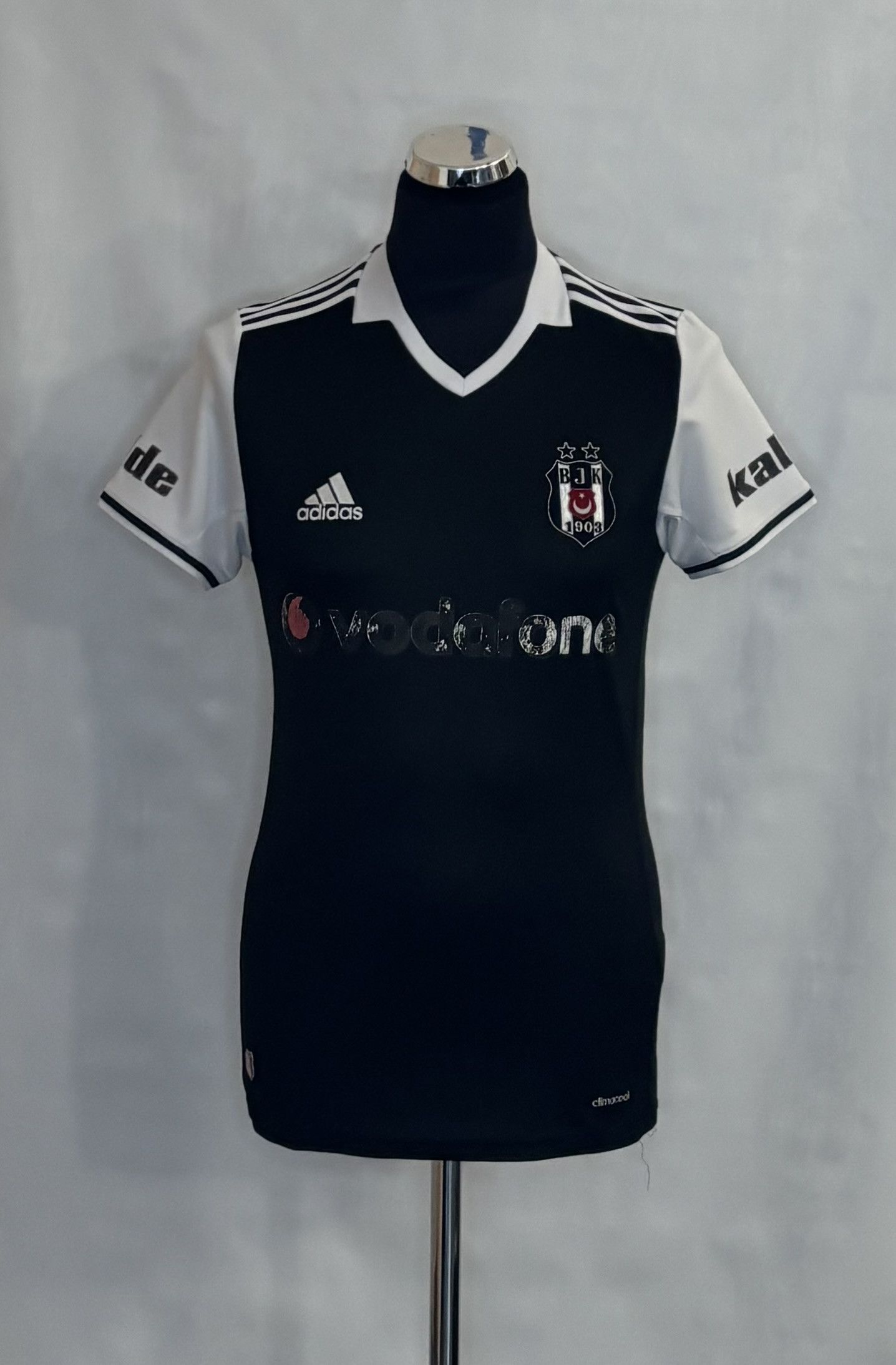 Adidas Besiktas JK 2016/2017 Adidas Football Jersey Size S Size US S / EU 44-46 / 1 - 1 Thumbnail
