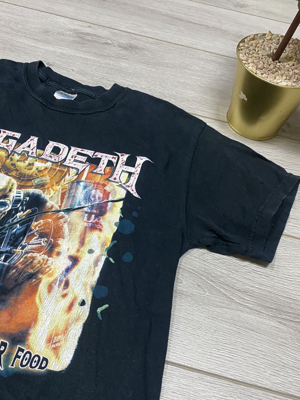 Band Tees Megadeth 2007 vintage tour t-shirt Held hostage by oil Size US M / EU 48-50 / 2 - 8 Thumbnail