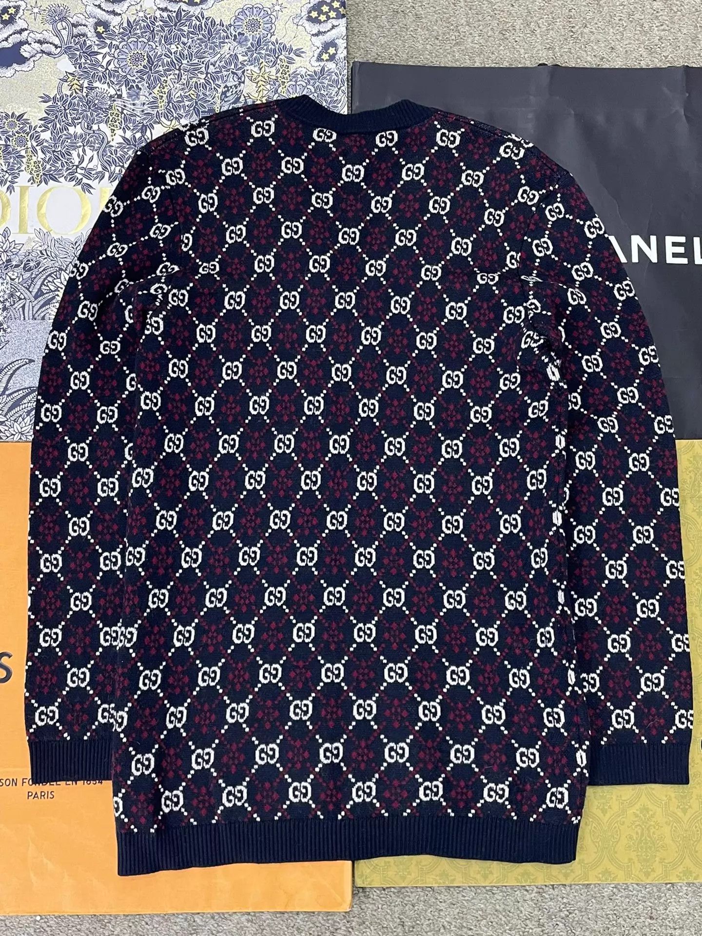 Gucci Gucci colorblock GG monogram V-neck sweater S Size US S / EU 44-46 / 1 - 2 Thumbnail