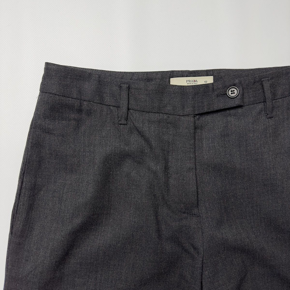 Prada Prada classic trousers Size 28" / US 6 / IT 42 - 2 Thumbnail