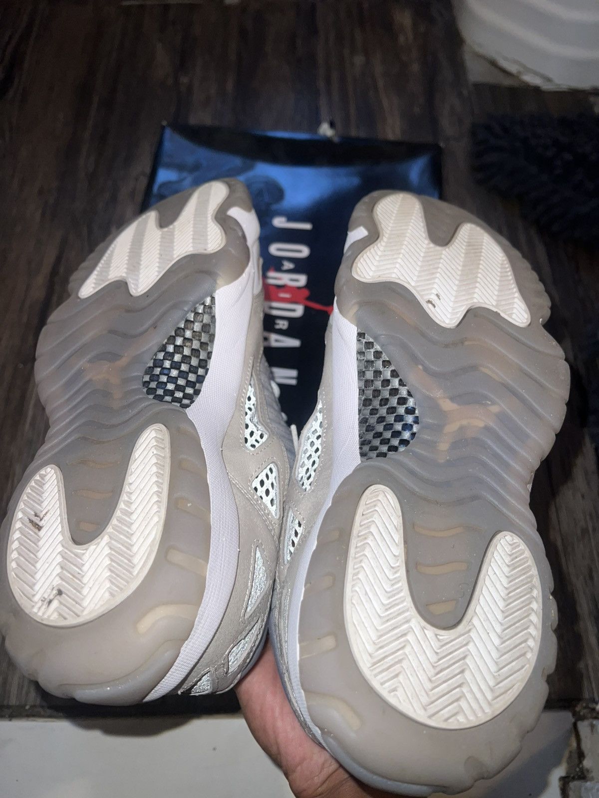 Jordan Brand Air Jordan 11 Retro Low IE "Light Orewood Brown” - classic 🔥 Size US 11 / EU 44 - 6 Thumbnail