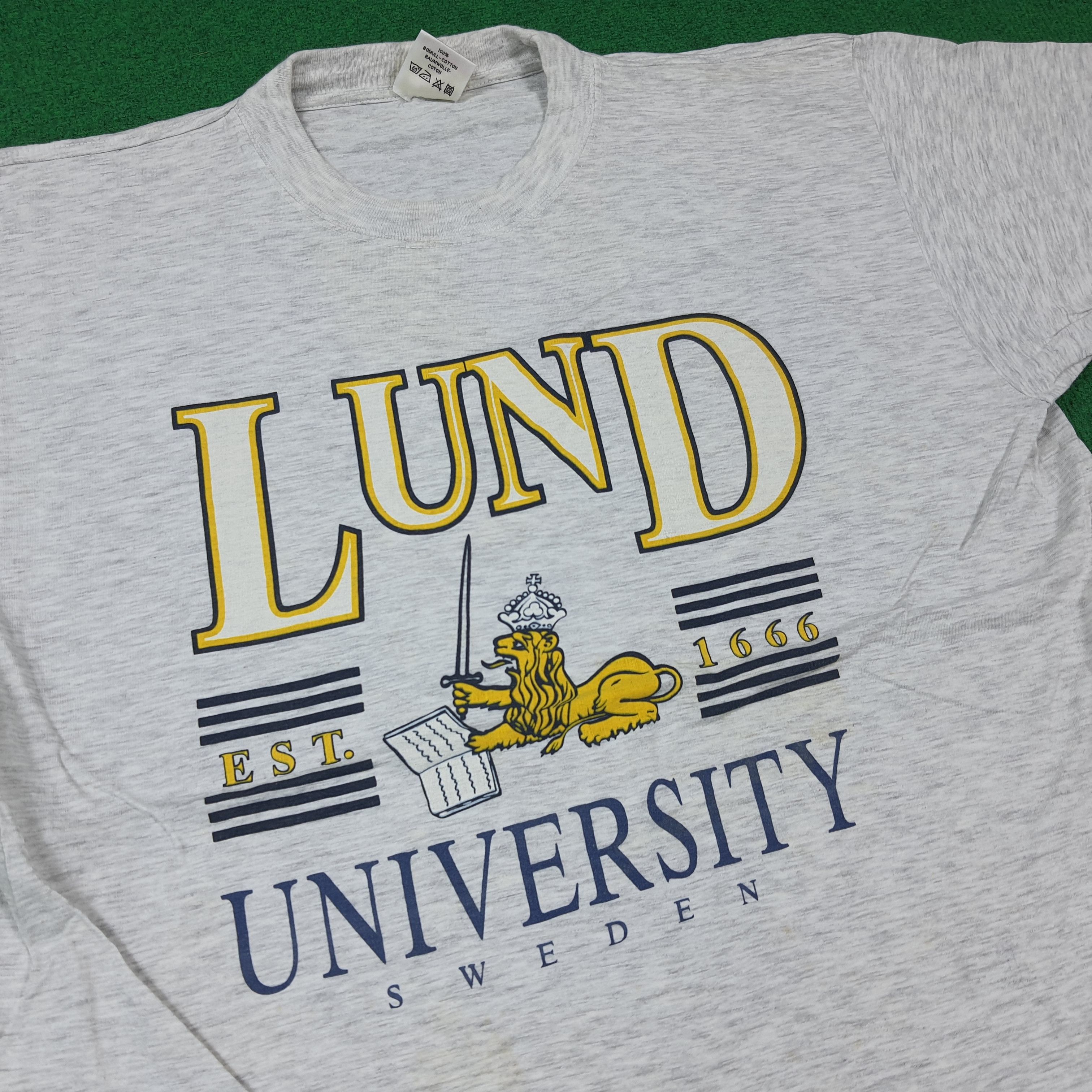 Vintage Vintage LUND University Sweden Single Stitch Tee C285N70 Size US M / EU 48-50 / 2 - 2 Thumbnail
