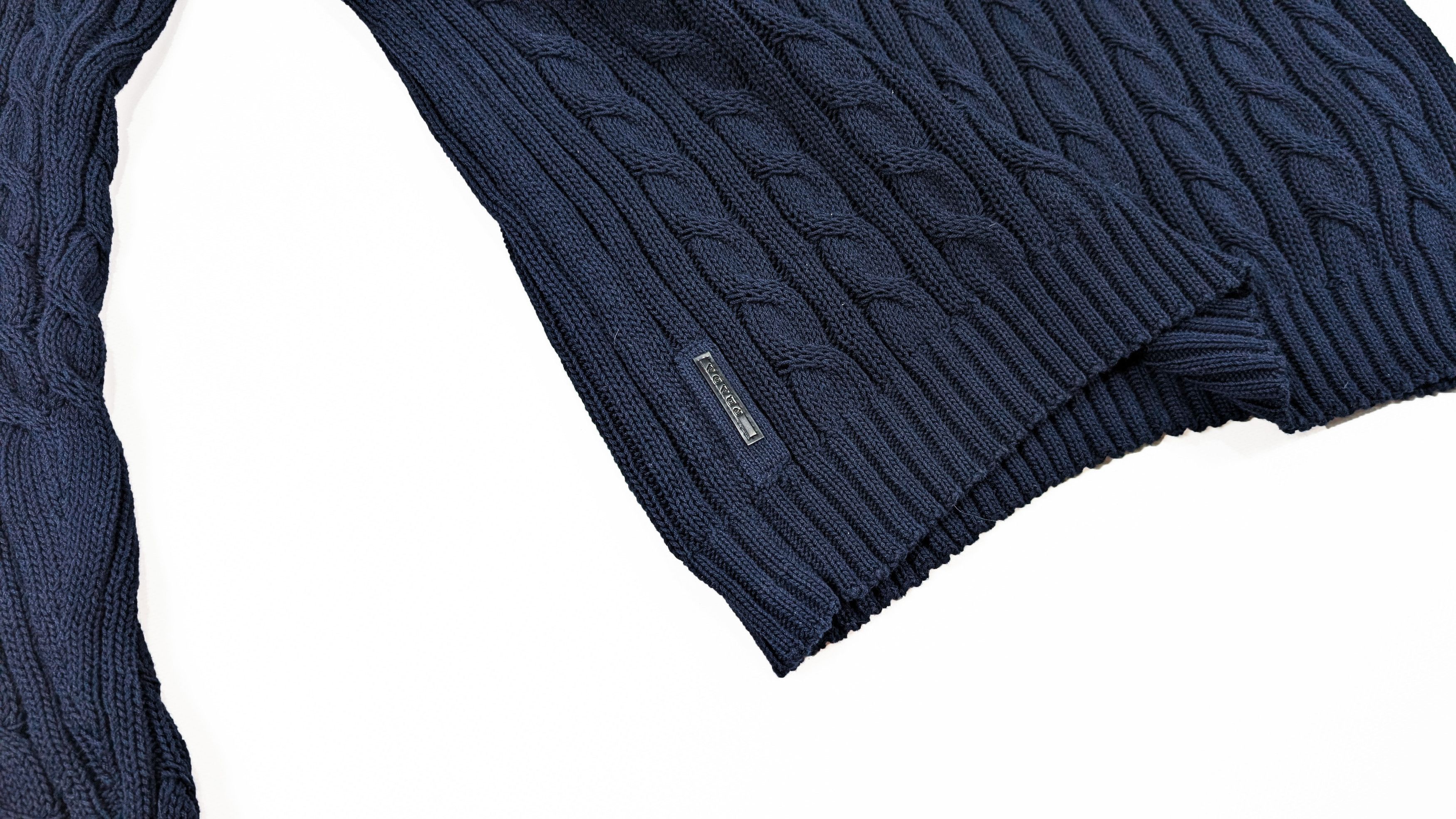 Prada Prada Black Tab Cable Knit V-Neck Cotton Pullover Size 52 Size US L / EU 52-54 / 3 - 5 Thumbnail