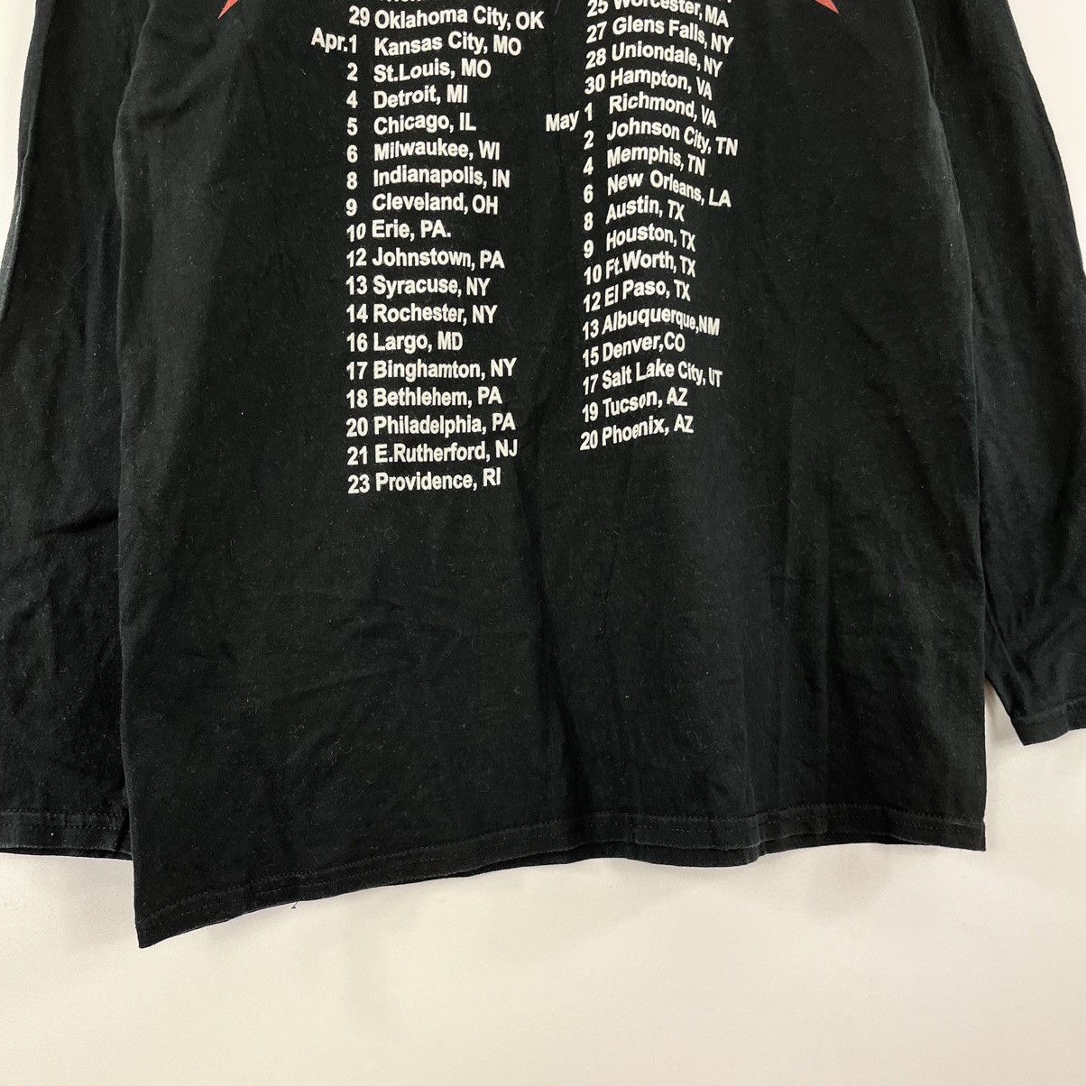 Band Tees × Metallica × Vintage Metallica Damage Masterof Puppets Big Logo Longsleeve Sz M Size US M / EU 48-50 / 2 - 6 Thumbnail