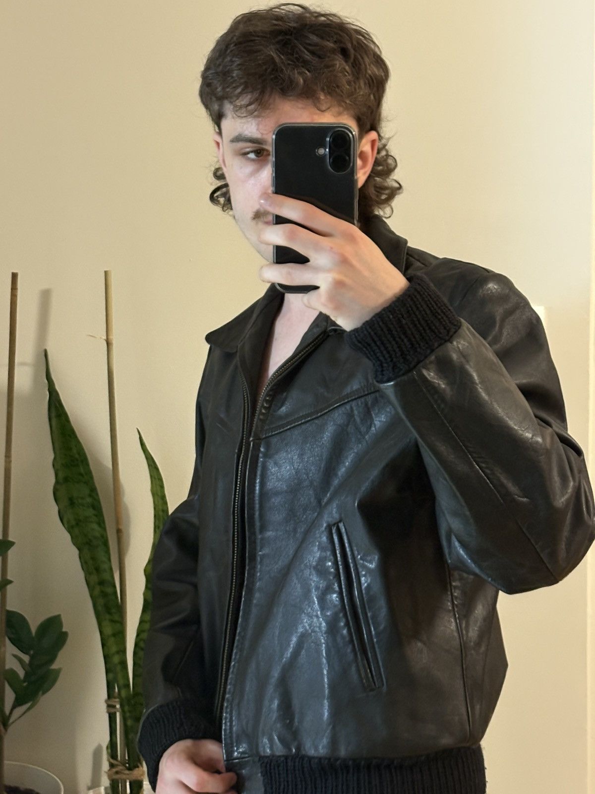 Leather WW2 40s Germany cropped cyclist leather bomber jacket grail Size US M / EU 48-50 / 2 - 4 Thumbnail