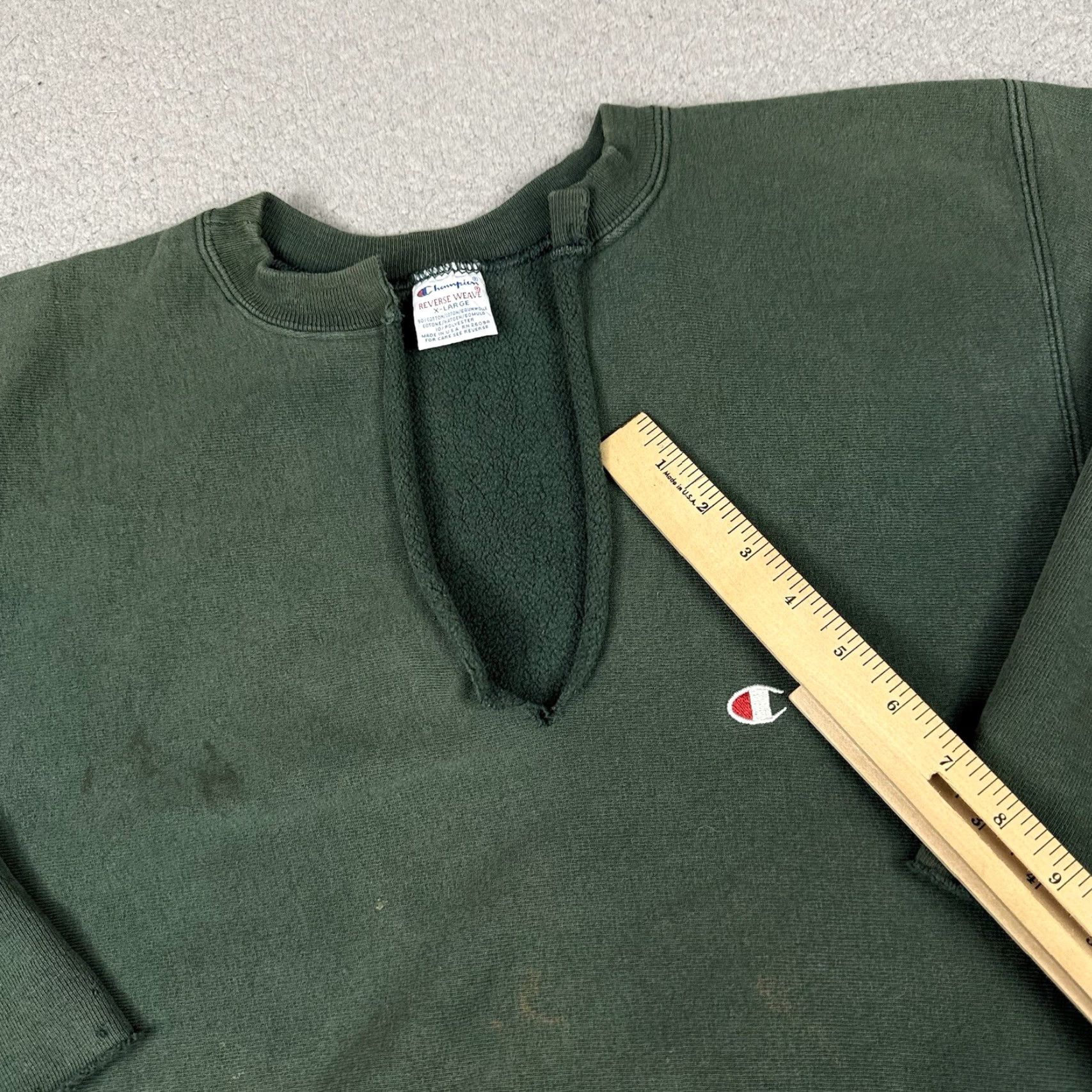 Champion VINTAGE Champion Reverse Weave Sweatshirt Men XL Green 90s Distressed Pullover Crew Neck All Seasons Size US XL / EU 56 / 4 - 6 Thumbnail