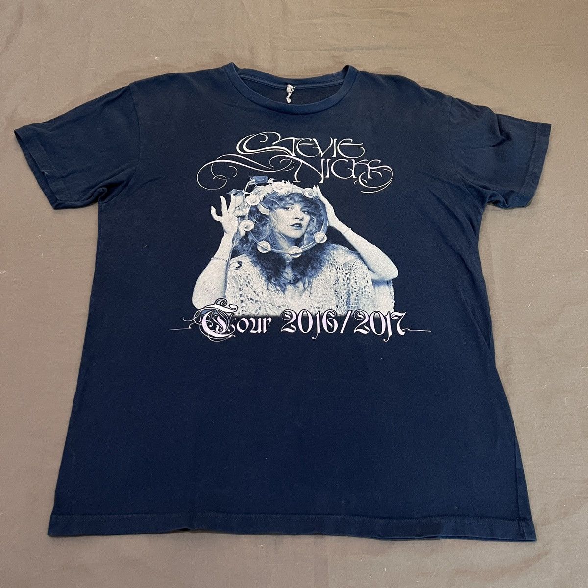 Band Tees 2016-2017 Stevie Nicks Tour Promo Tee L Size US L / EU 52-54 / 3 - 2 Thumbnail