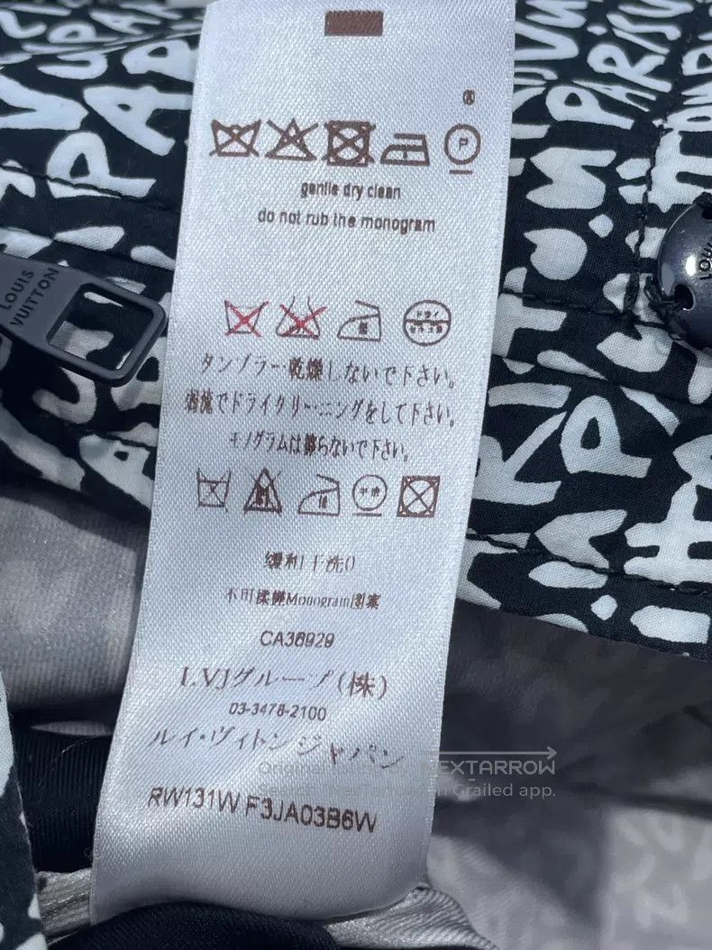 Louis Vuitton Louis Vuitton Black and white monogrammed hooded trench co Size XS / US 0-2 / IT 36-38 - 8 Thumbnail