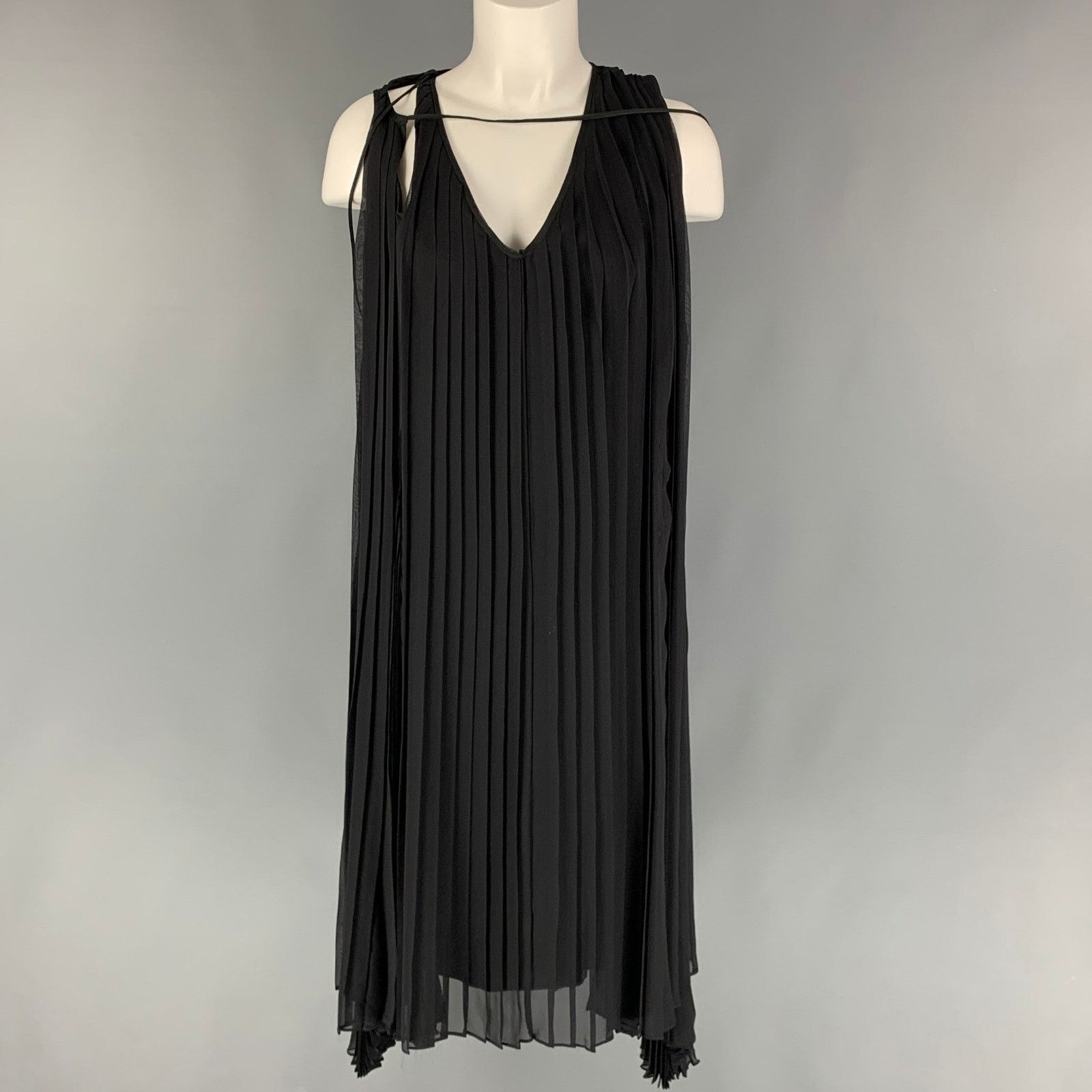 Hussein Chalayan HUSSEIN CHALAYAN Size M Black Silk Pleated A-Line Dress Size M / US 6-8 / IT 42-44 - 1 Thumbnail