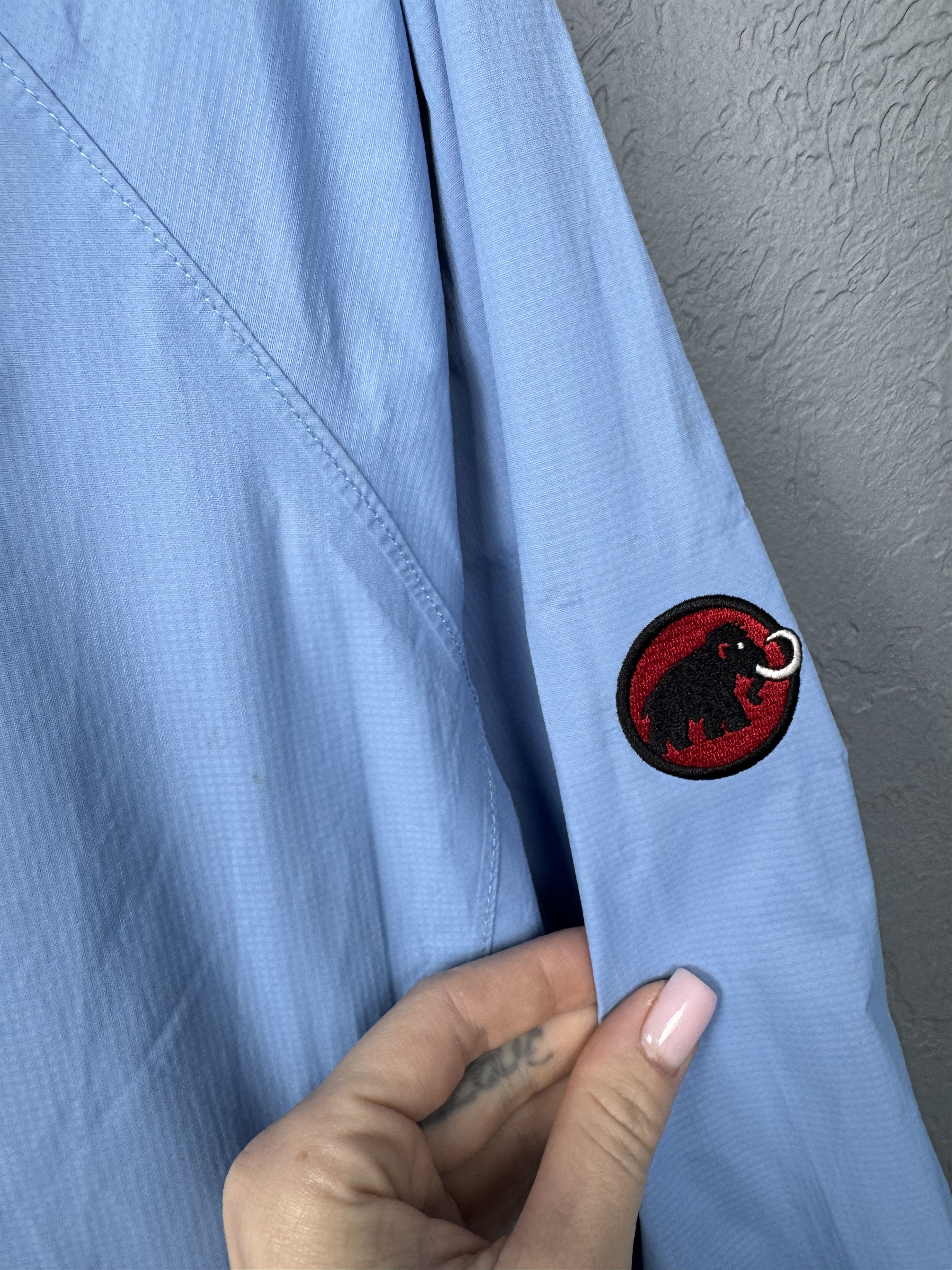 Mammut Mammut DRYtech Womens Windbreaker Jacket Size L / US 10 / IT 46 - 4 Thumbnail