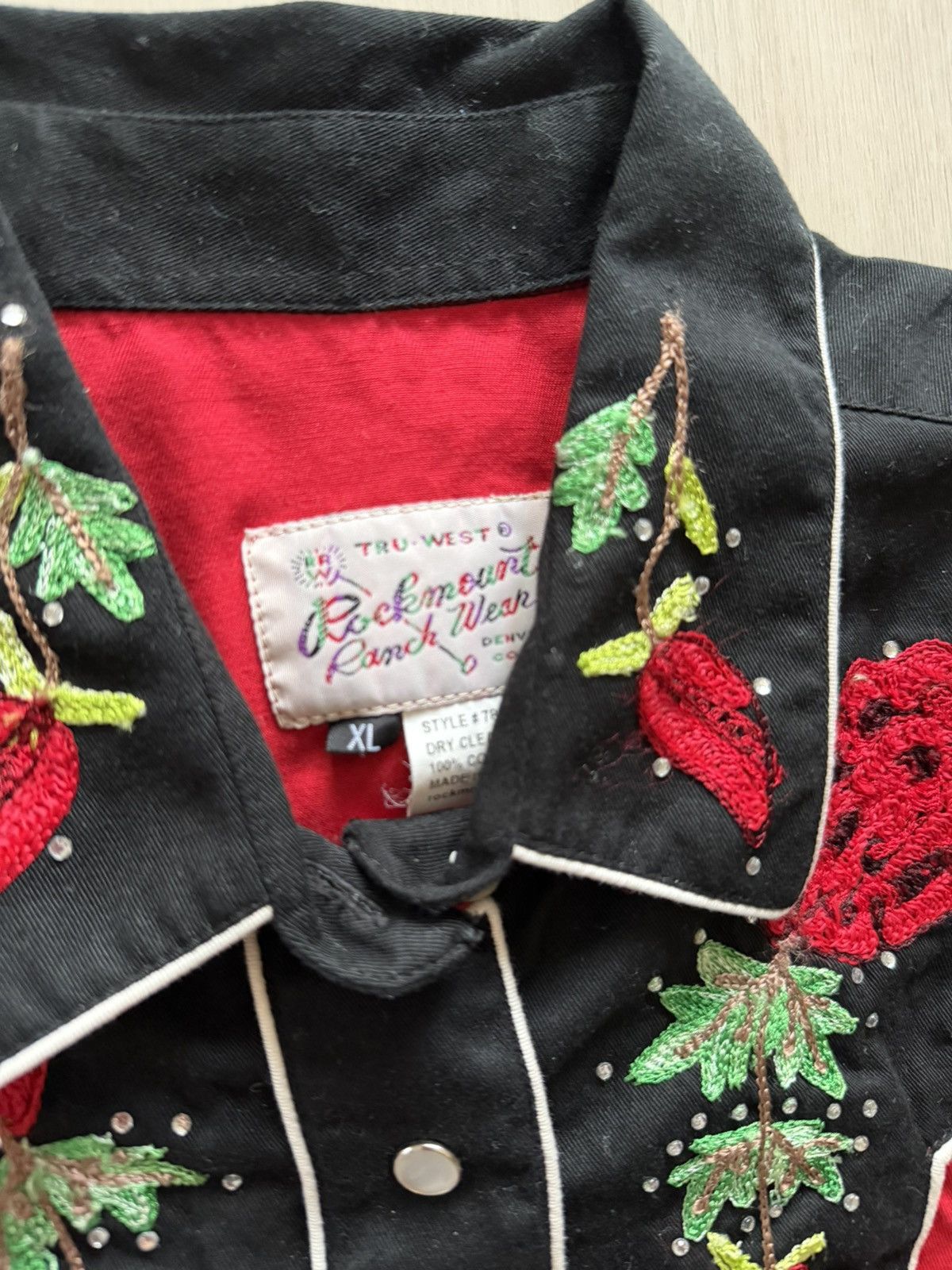 Rockmount Ranch Wear Retro Western Wear Rockmount Ranch Roses Pearl Snap Sz XL Size XL / US 12-14 / IT 48-50 - 4 Thumbnail