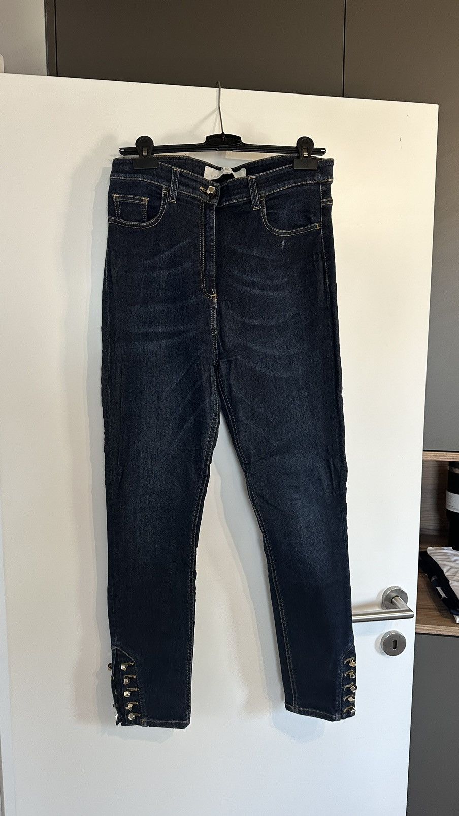 Elisabetta Franchi JEANS - ELIZABETTA FRANCHI Size 30" / US 8 / IT 44 - 1 Thumbnail