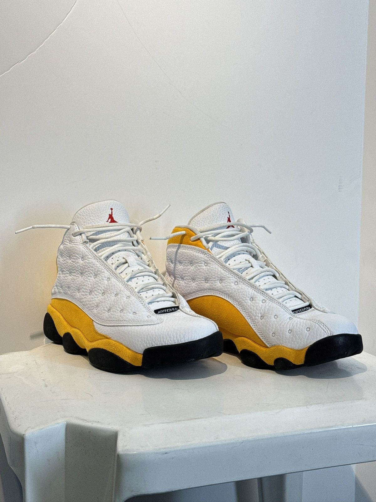 Jordan Brand Jordan 13 Retro del sol Size US 9 / EU 42 - 2 Thumbnail