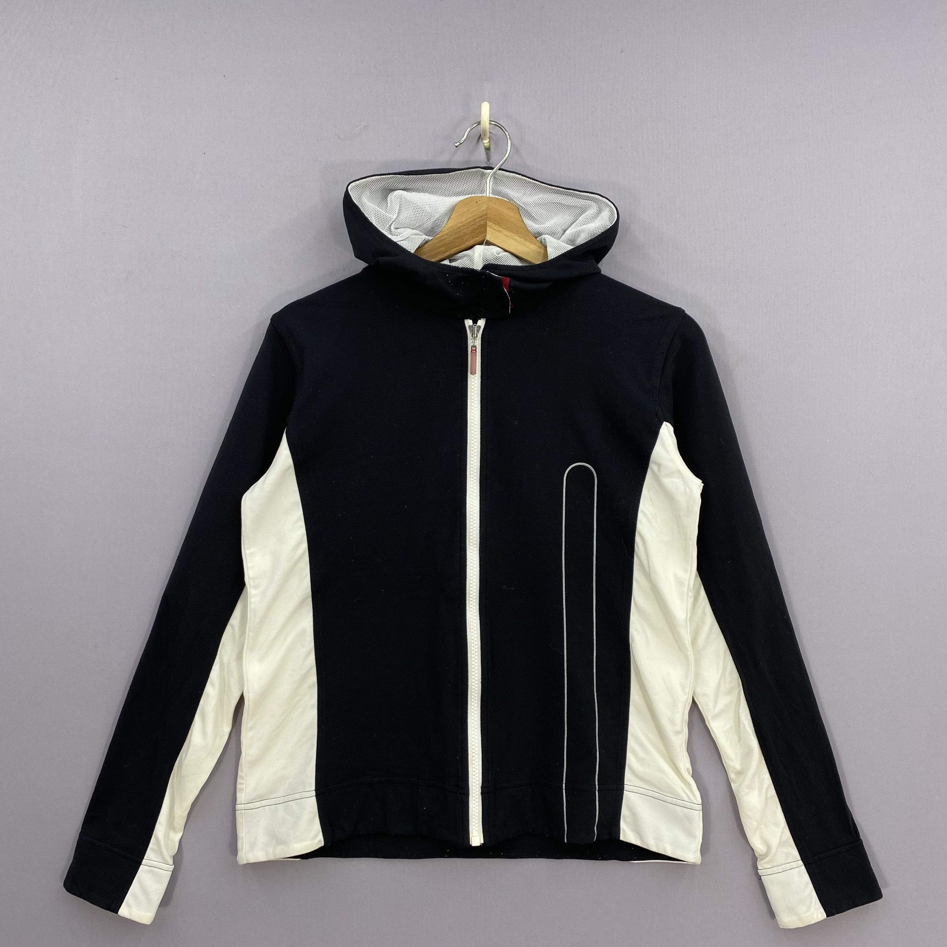 Courreges Vintage 90s Courreges Paris Sport Futur Hoodie Zip Jacket Size S / US 4 / IT 40 - 2 Thumbnail