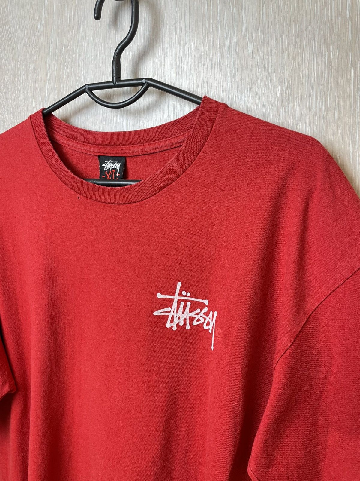 Stussy Vintage Stussy Big Logo Distressed Red T-Shirt Size US XL / EU 56 / 4 - 6 Thumbnail