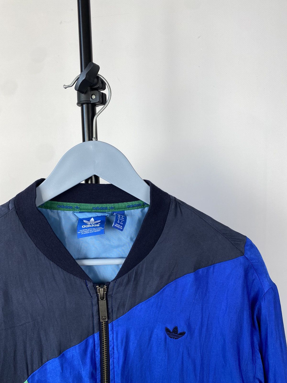 Adidas × Vintage Vintage 00s Adidas Originals Track Jacket Size M / US 6-8 / IT 42-44 - 4 Thumbnail