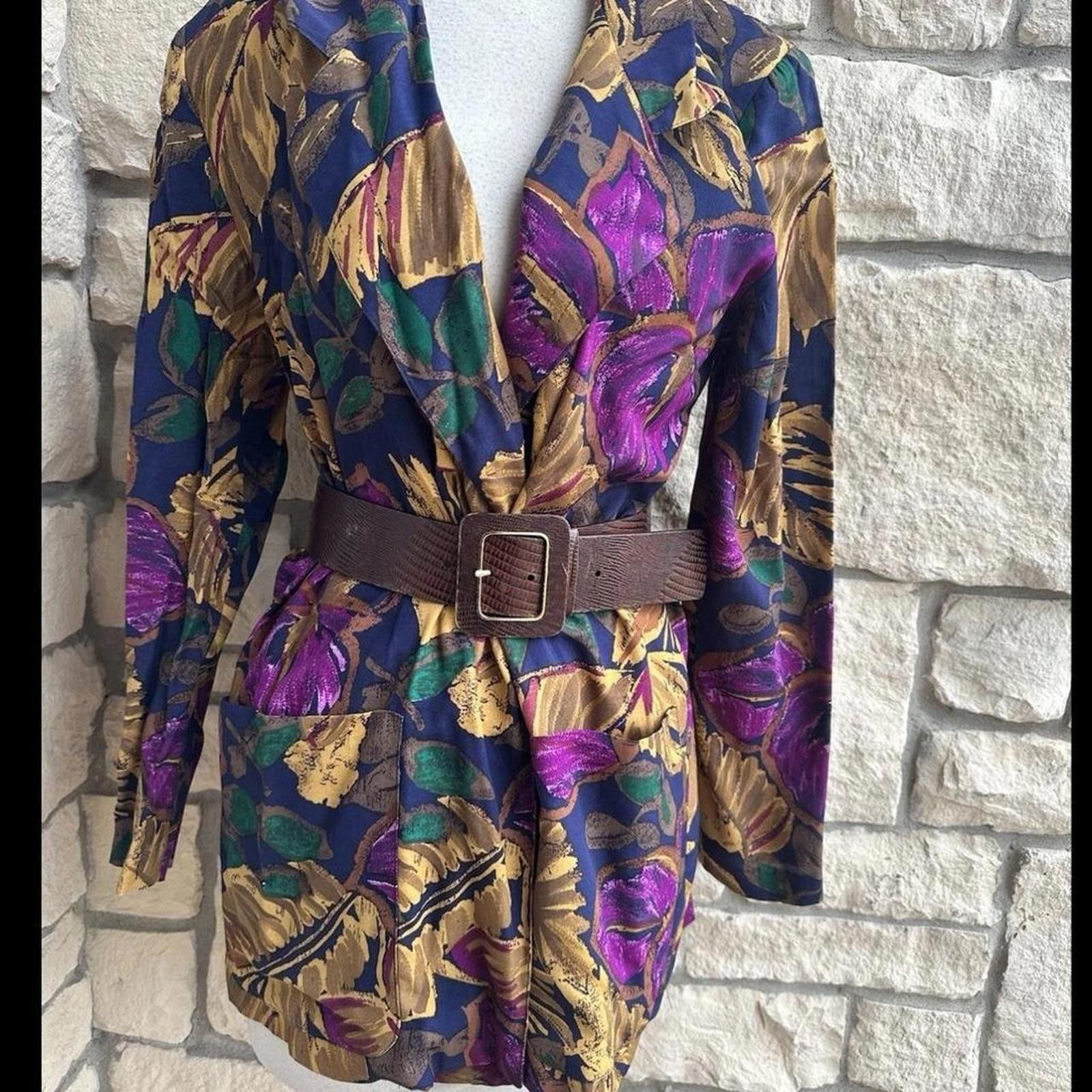 Other Vintage Cardigan Blazer Small Floral rayon S/M. Size M / US 6-8 / IT 42-44 - 1 Thumbnail