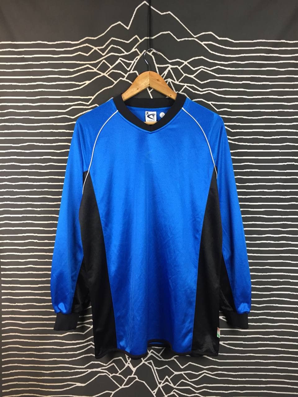 Japanese Brand Vtg Valsport Japan Padded Elbows Goalkeeper Jersey Size US L / EU 52-54 / 3 - 2 Thumbnail