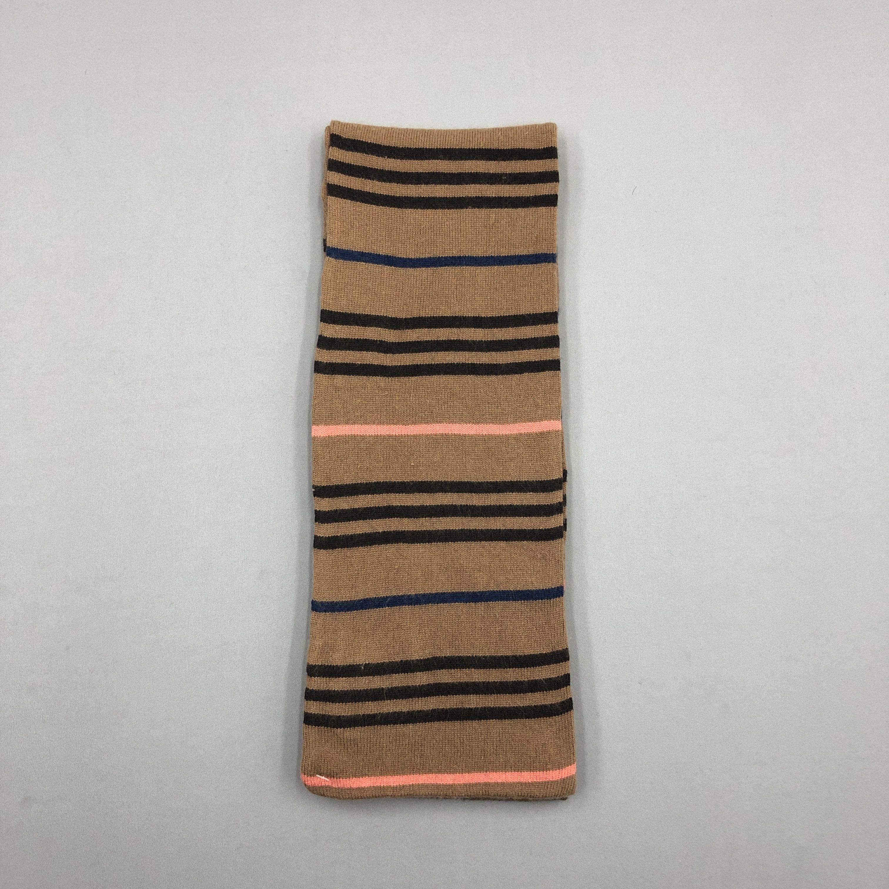 Burberry Vintage Burberry Scarf Muffler Wool Cashmere Scarves Size ONE SIZE - 4 Thumbnail