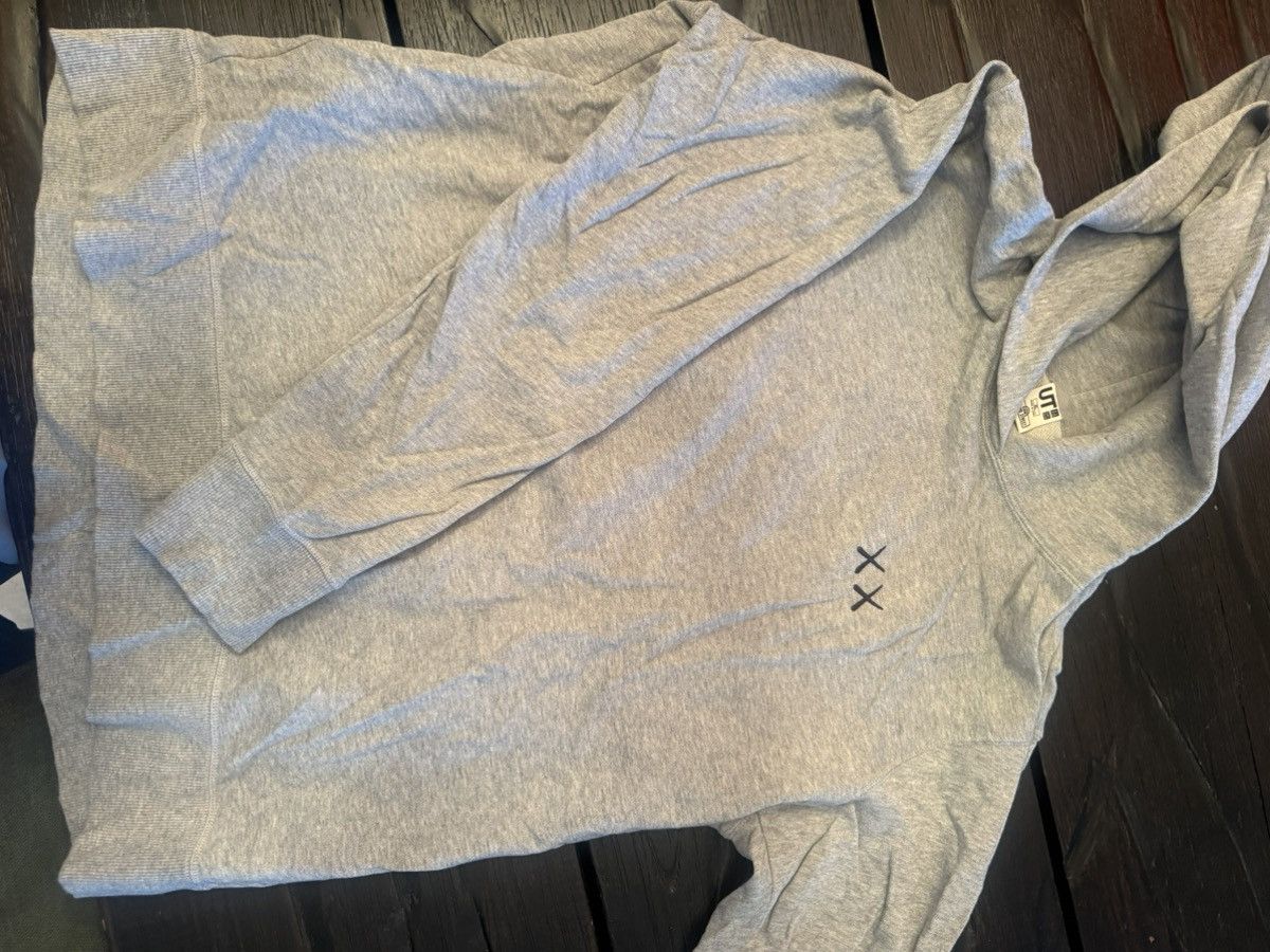 Uniqlo KAWS X UNIQLO SESAME X STREET Size US XL / EU 56 / 4 - 1 Thumbnail