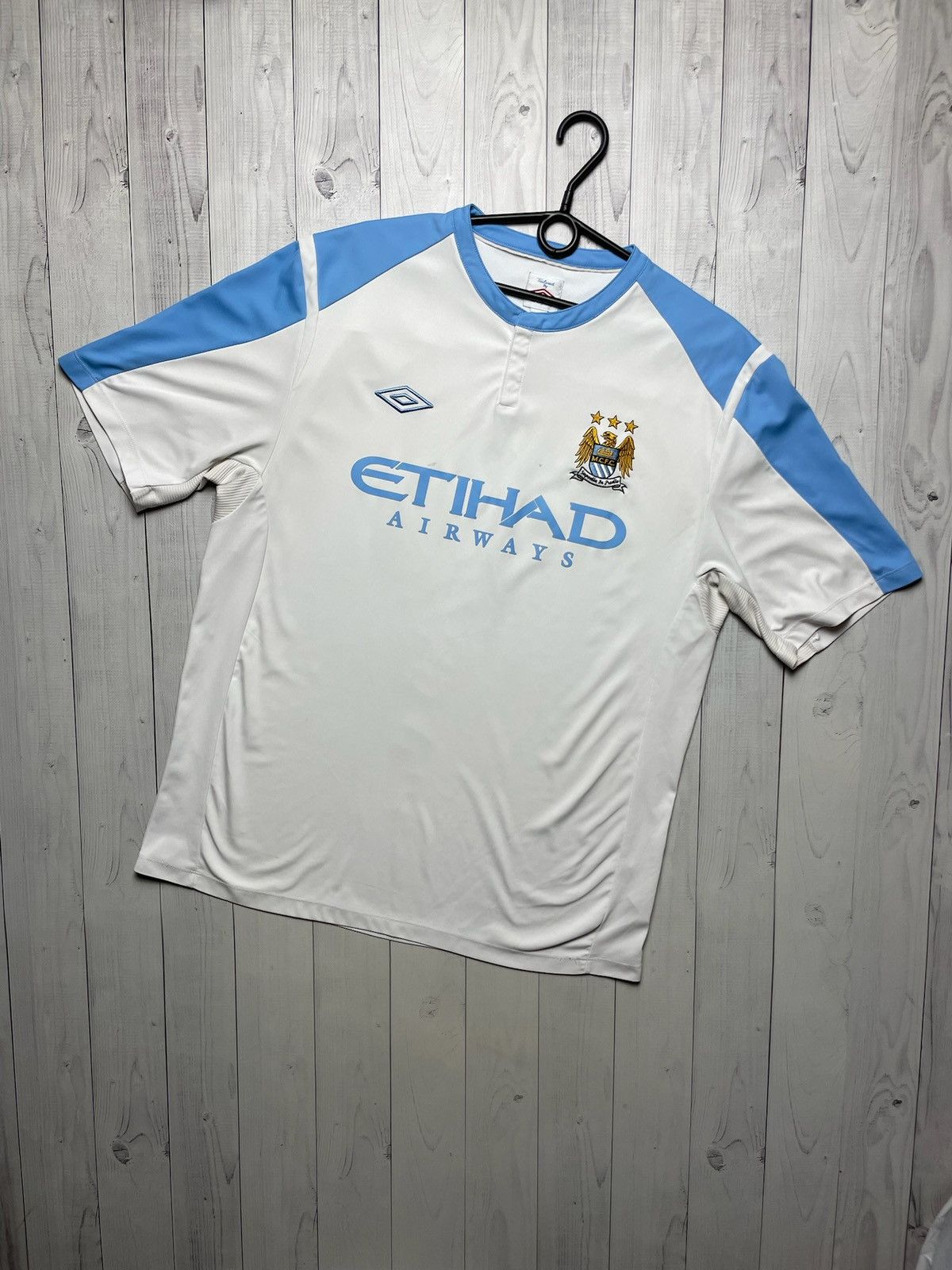 Umbro × Vintage Vintage Umbro Manchester city soccer jersey size XXL Size US XXL / EU 58 / 5 - 1 Thumbnail