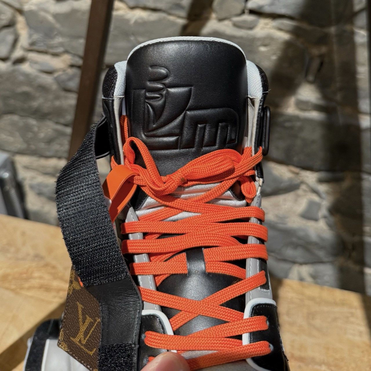 Louis Vuitton Louis Vuitton Black Grey LV Trainer 408 High-top Sneakers Size US 8.5 / EU 41-42 - 8 Thumbnail