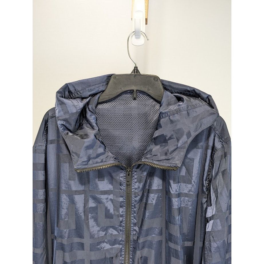 Givenchy o1rshd1 Windbreaker Jacket in Navy Size US M / EU 48-50 / 2 - 3 Thumbnail
