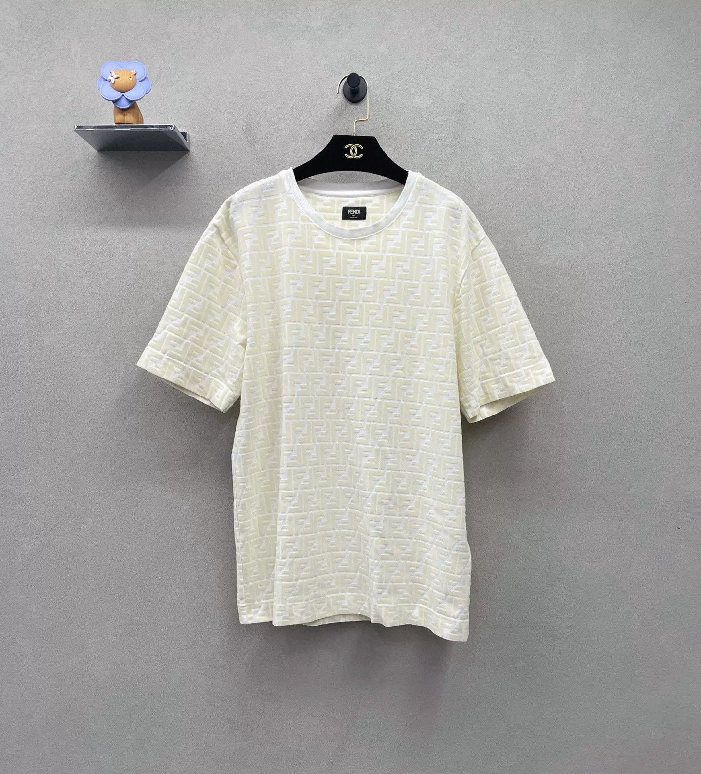 Fendi FENDI Solid Logo Print Short Sleeve T-Shirt Size US M / EU 48-50 / 2 - 1 Thumbnail