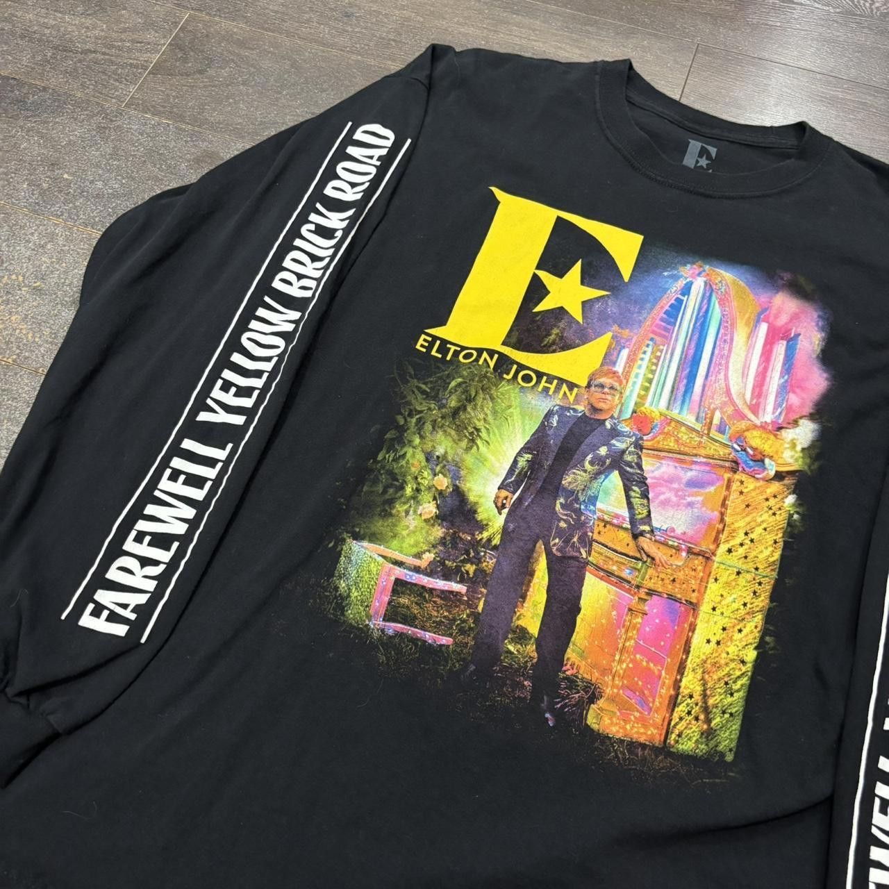 Designer Elton john farewell yellow brick road long sleeve t shirt XL Size US XL / EU 56 / 4 - 4 Thumbnail
