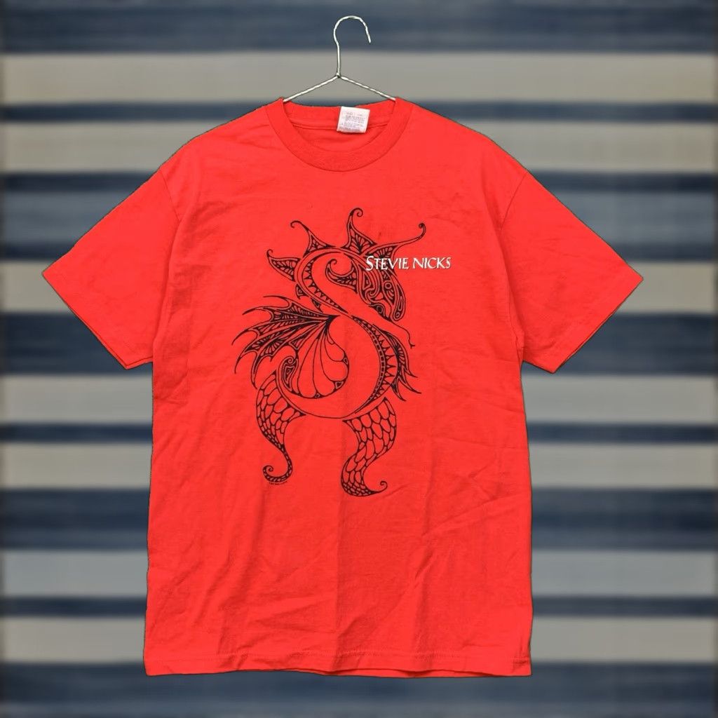 VINTAGE Stevie Nicks Shirt Mens L Trouble In Shangri-La 2001 Red Band Tee Shirt